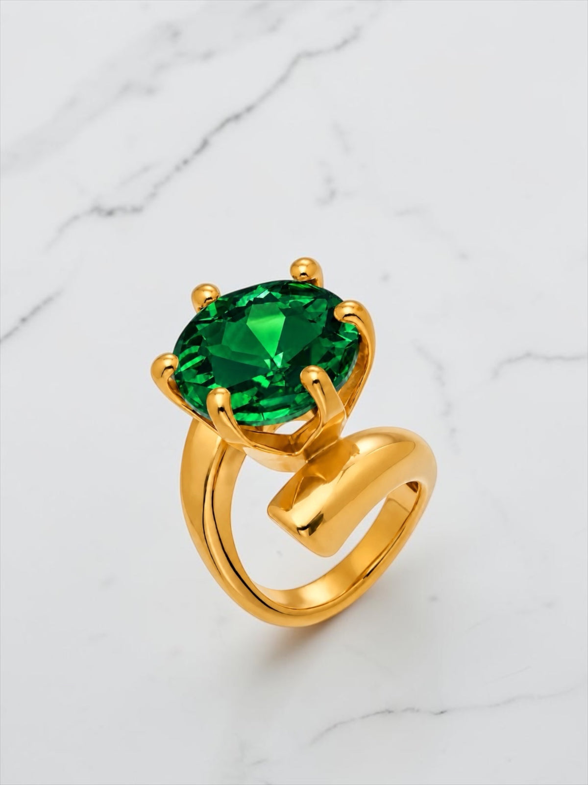 Aurelia Ring