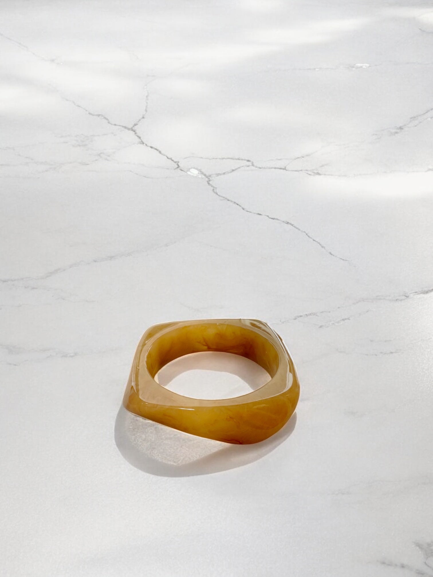 Chic acrylic bangles