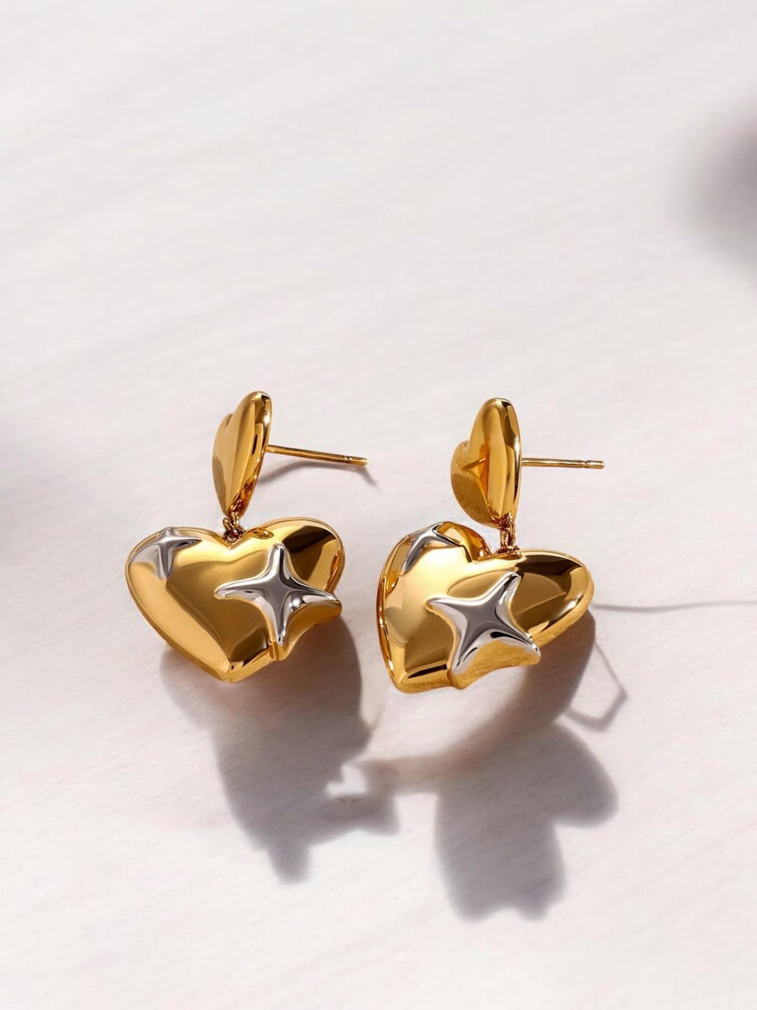 Estela heart earring