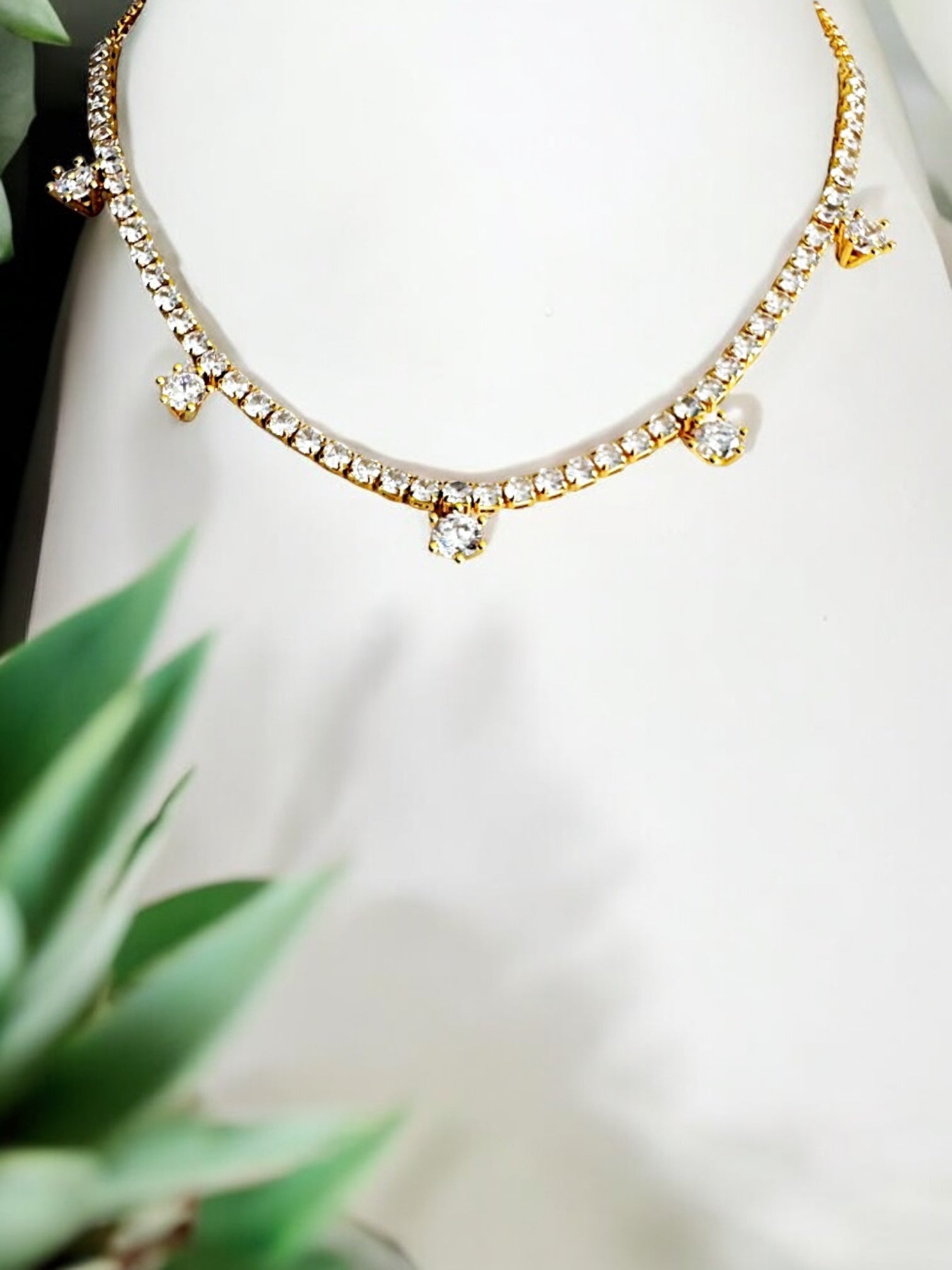 Kristal tenis choker