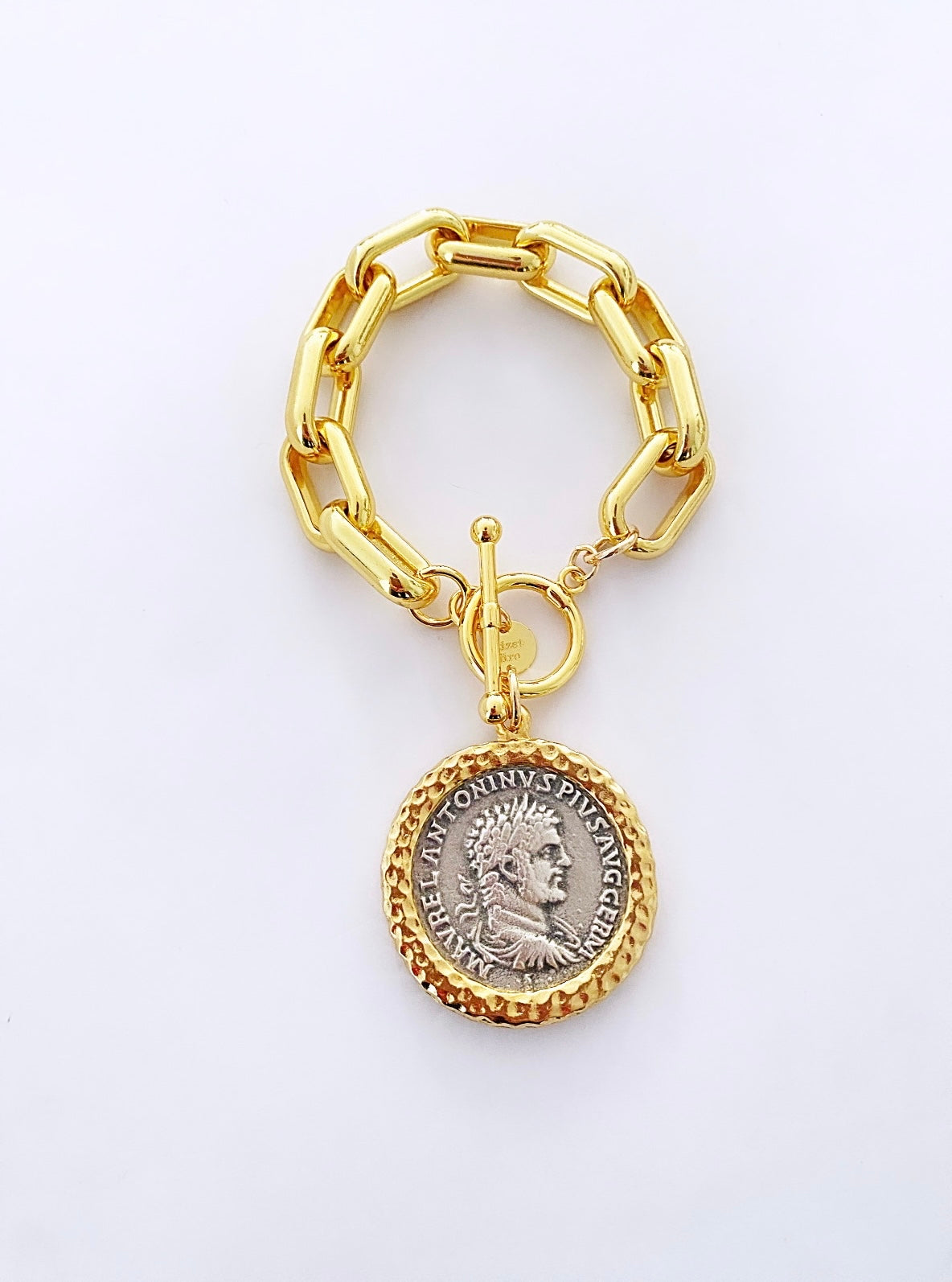 Medallion bracelet