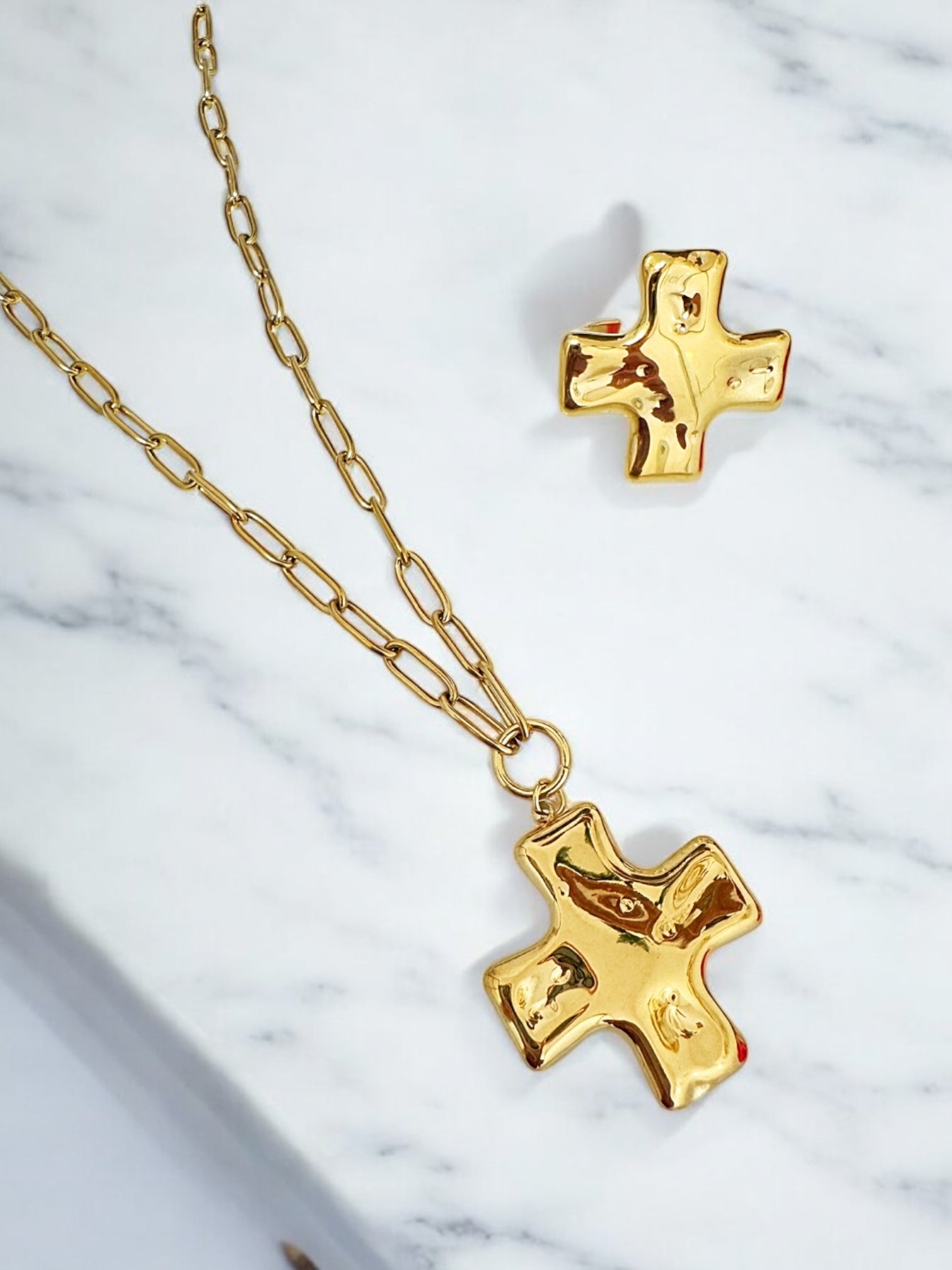 Cross chain necklace