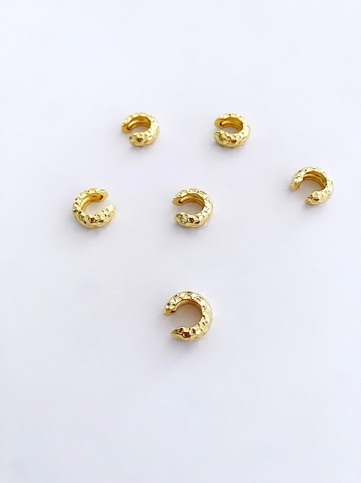 Hammer ear cuff ea