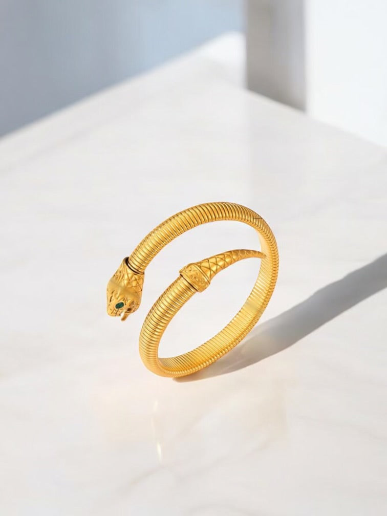 Elenor Snake Bangle
