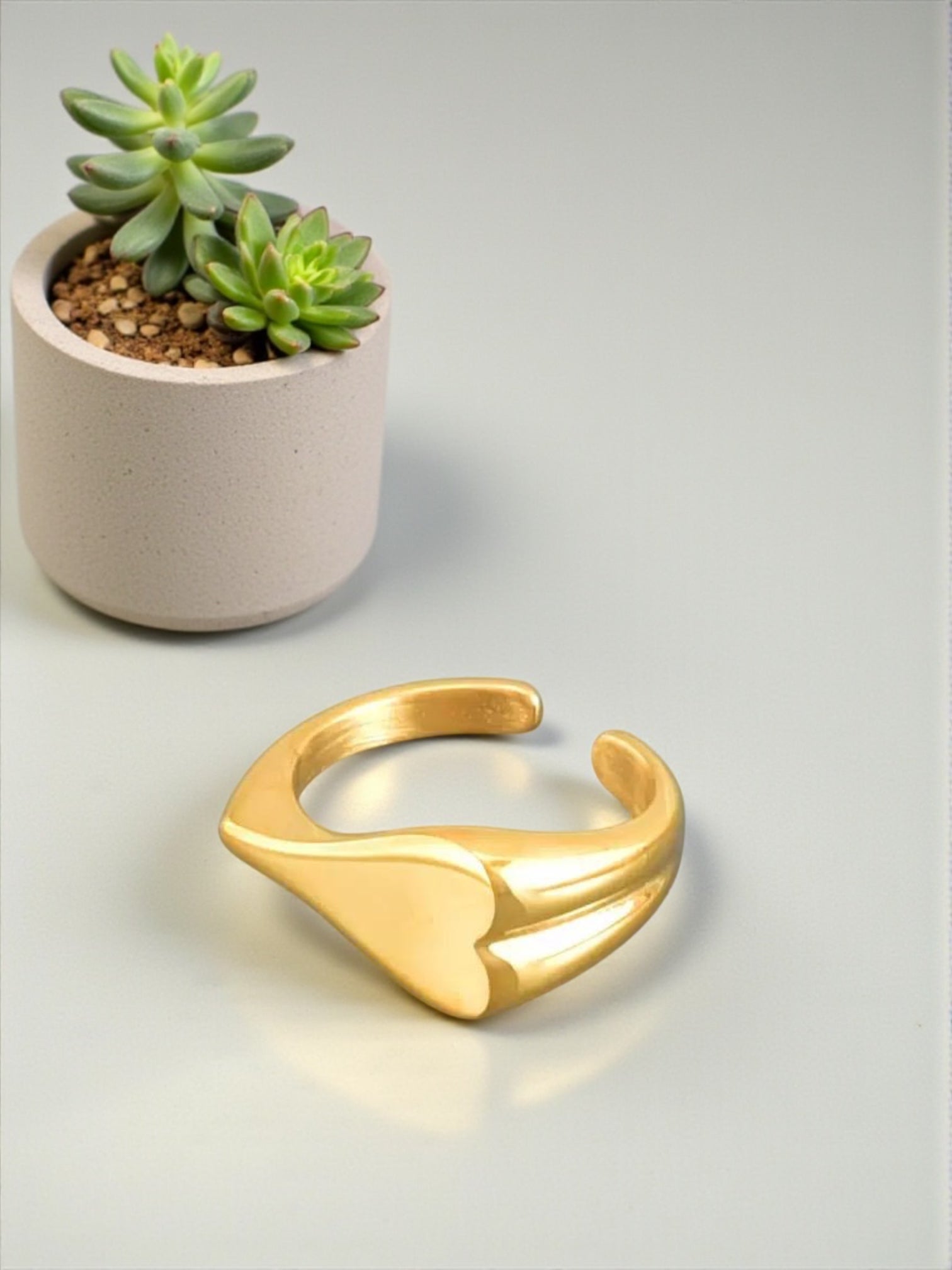 Heart open ring