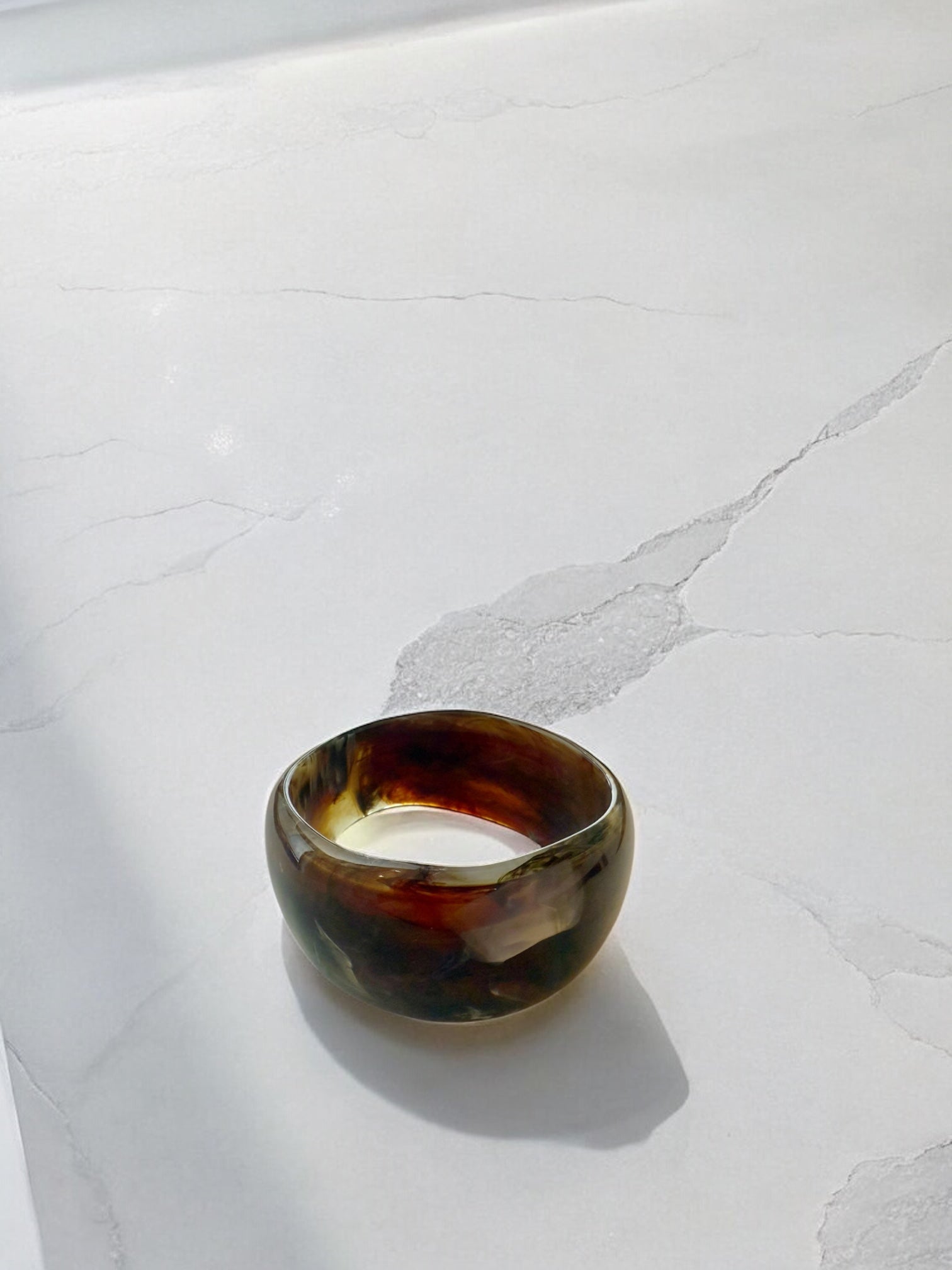 Chic acrylic bangles