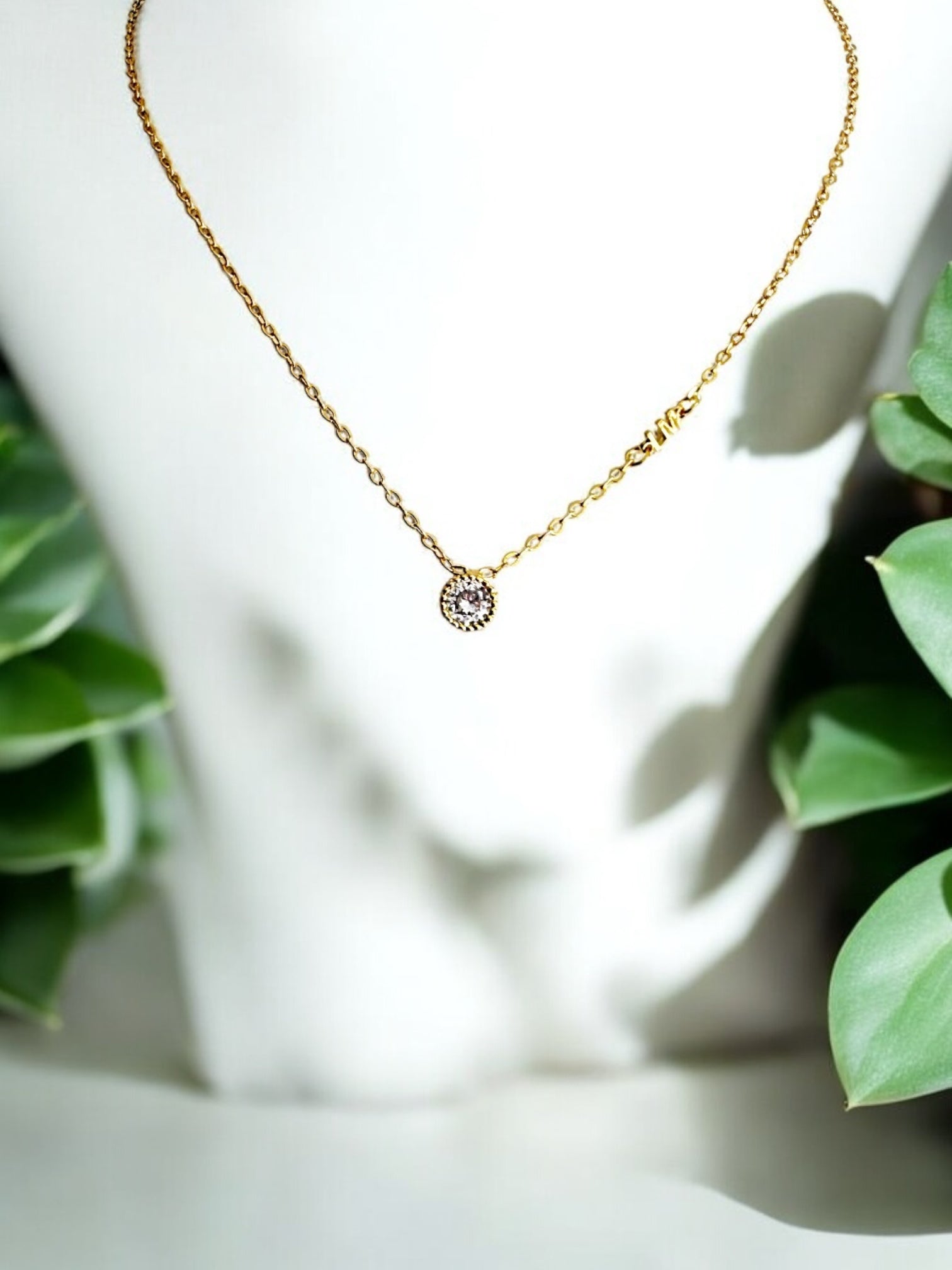 Minimal tenis necklace