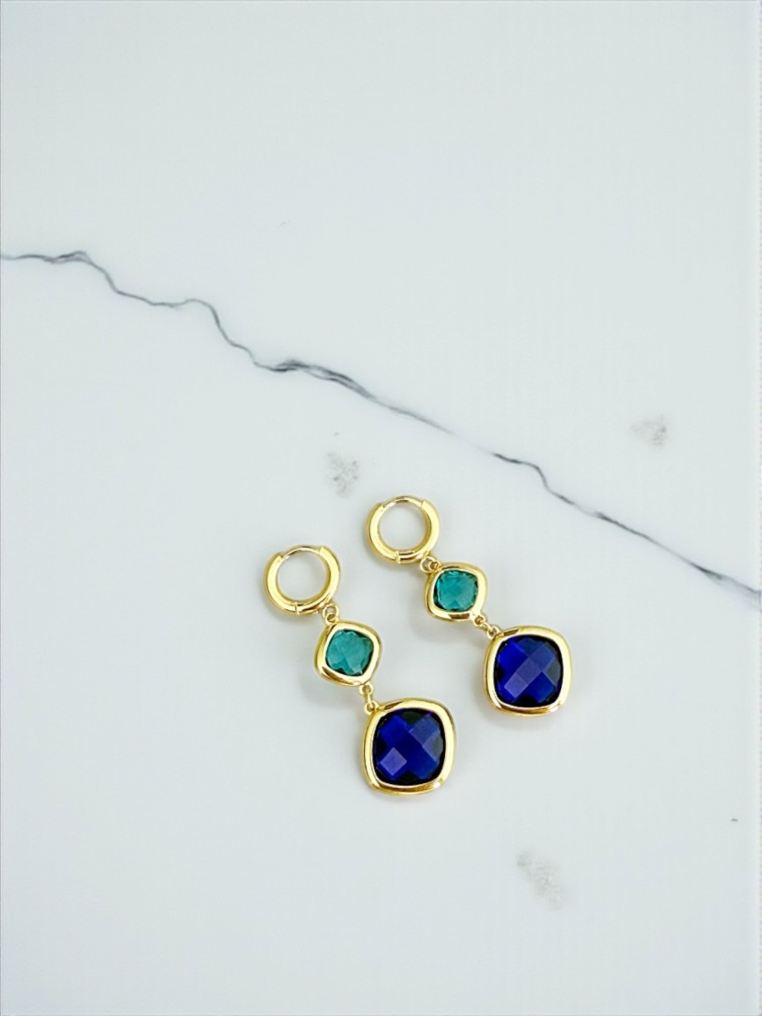 Glimmer crystals earring