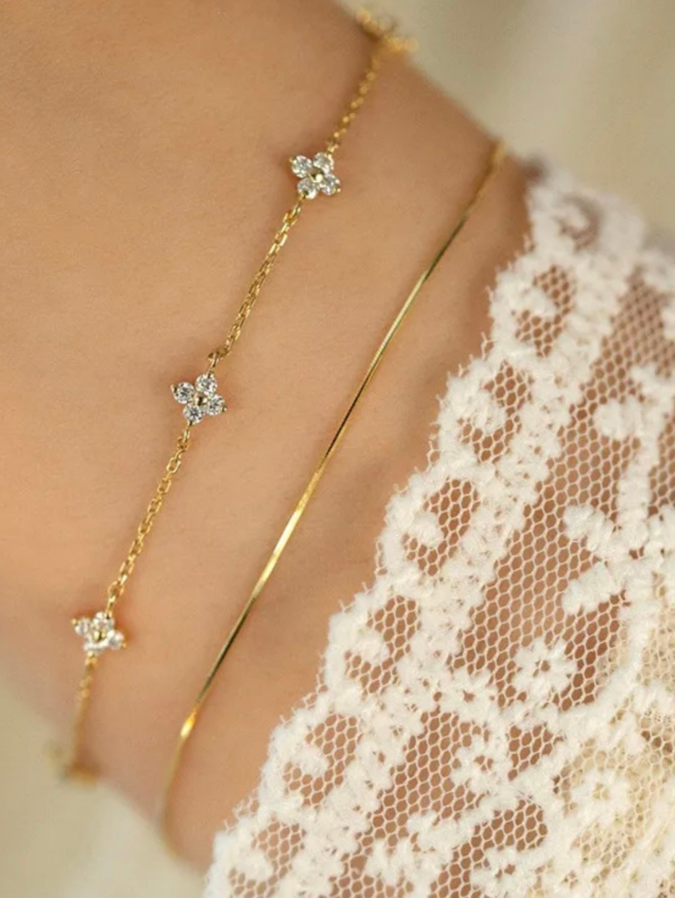 Star minimal bracelet