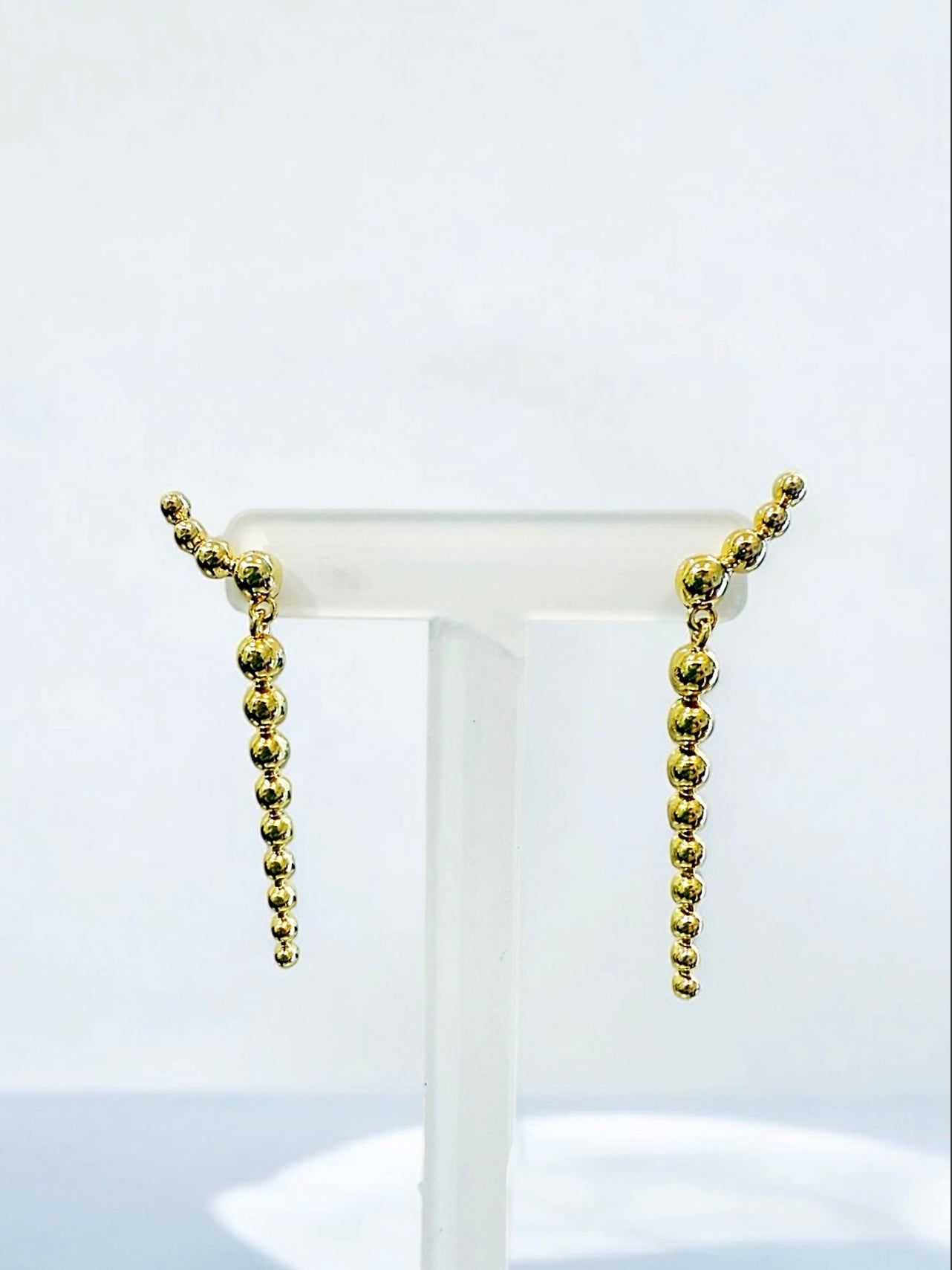 Twist stick earring