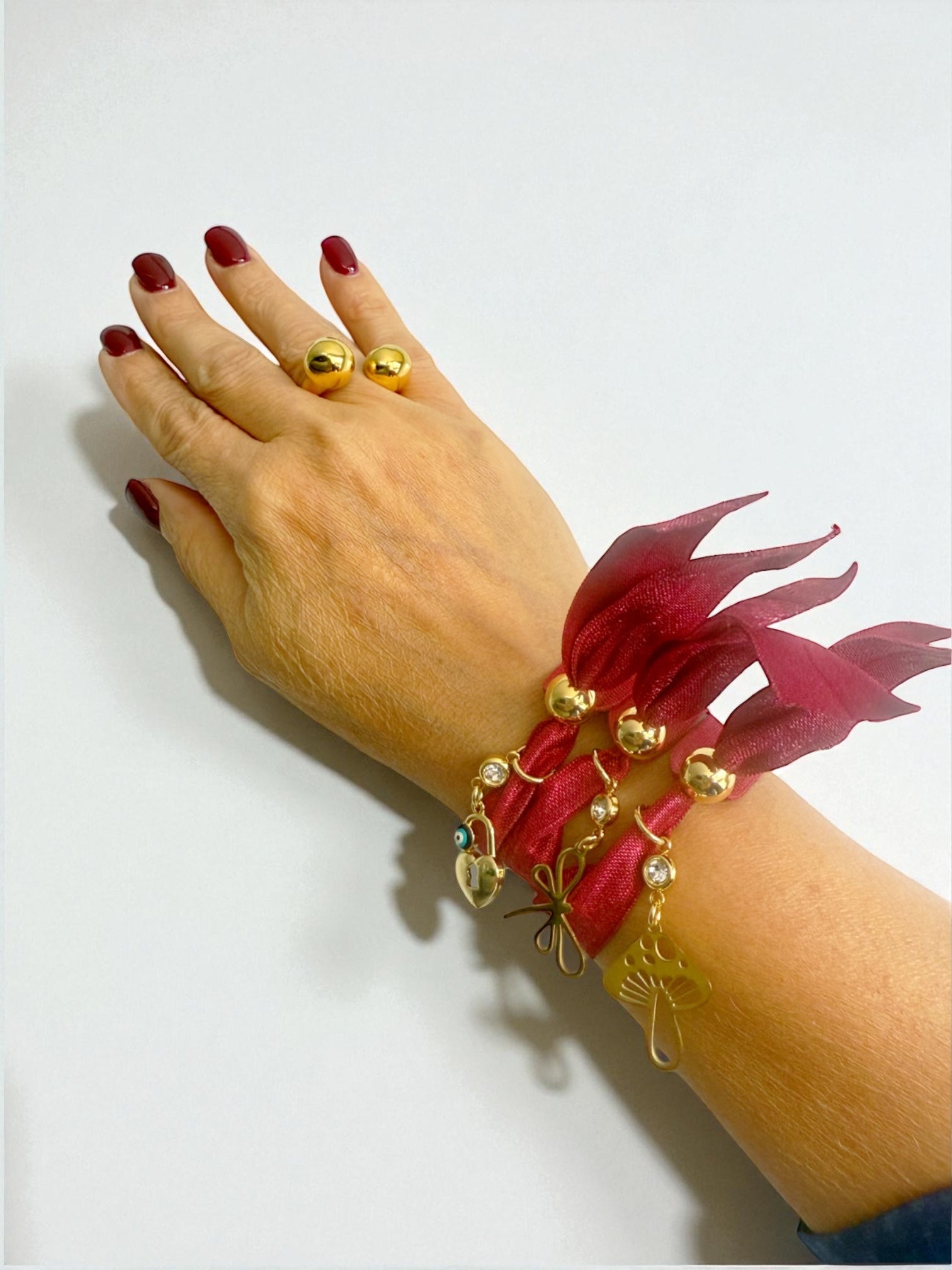 Elastic band bracelets set