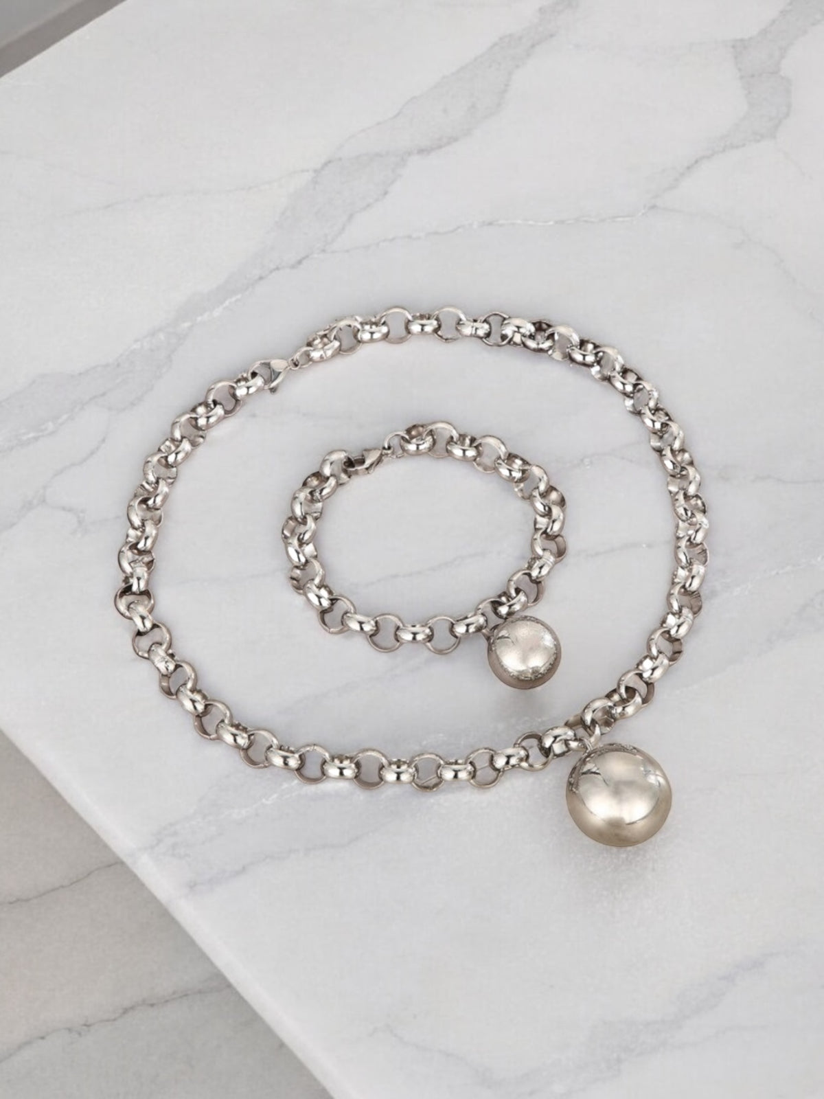 Big ball rolo chain necklace