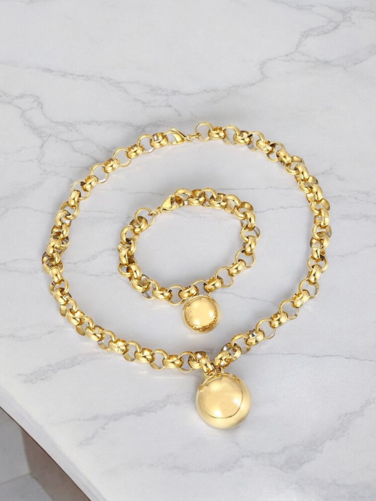 Big ball rolo chain necklace