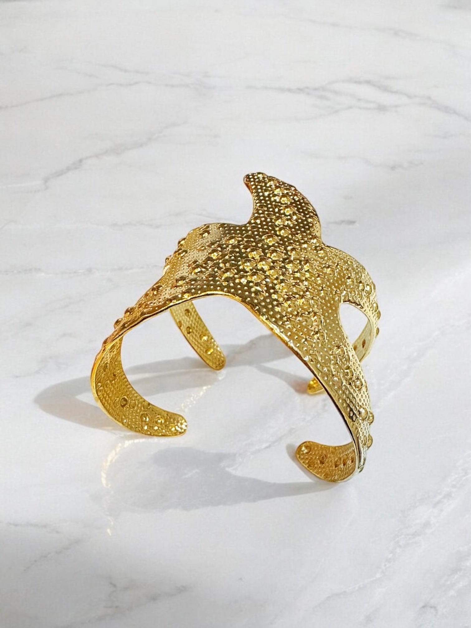 Starfish cuff