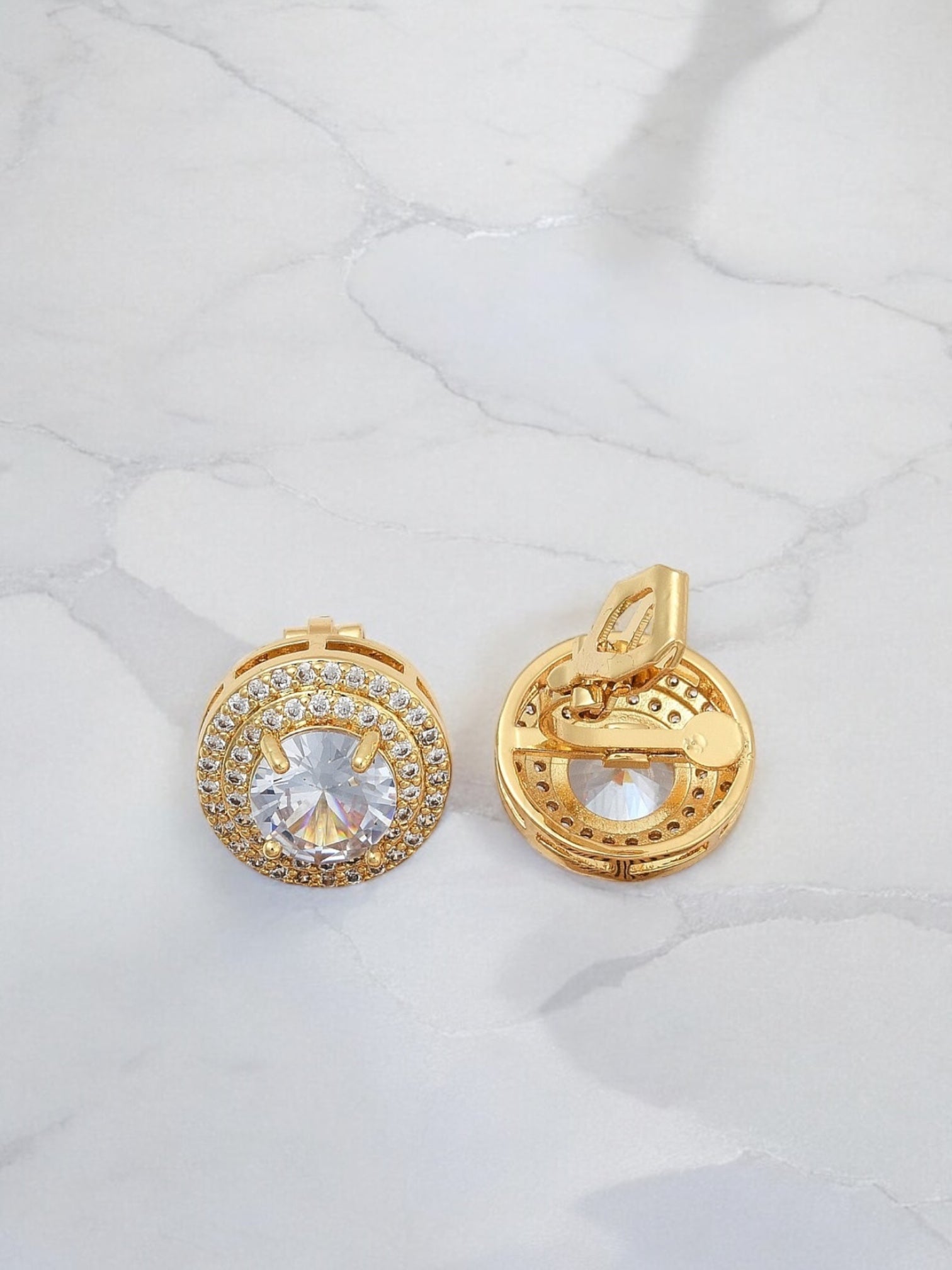 Reina clip earring