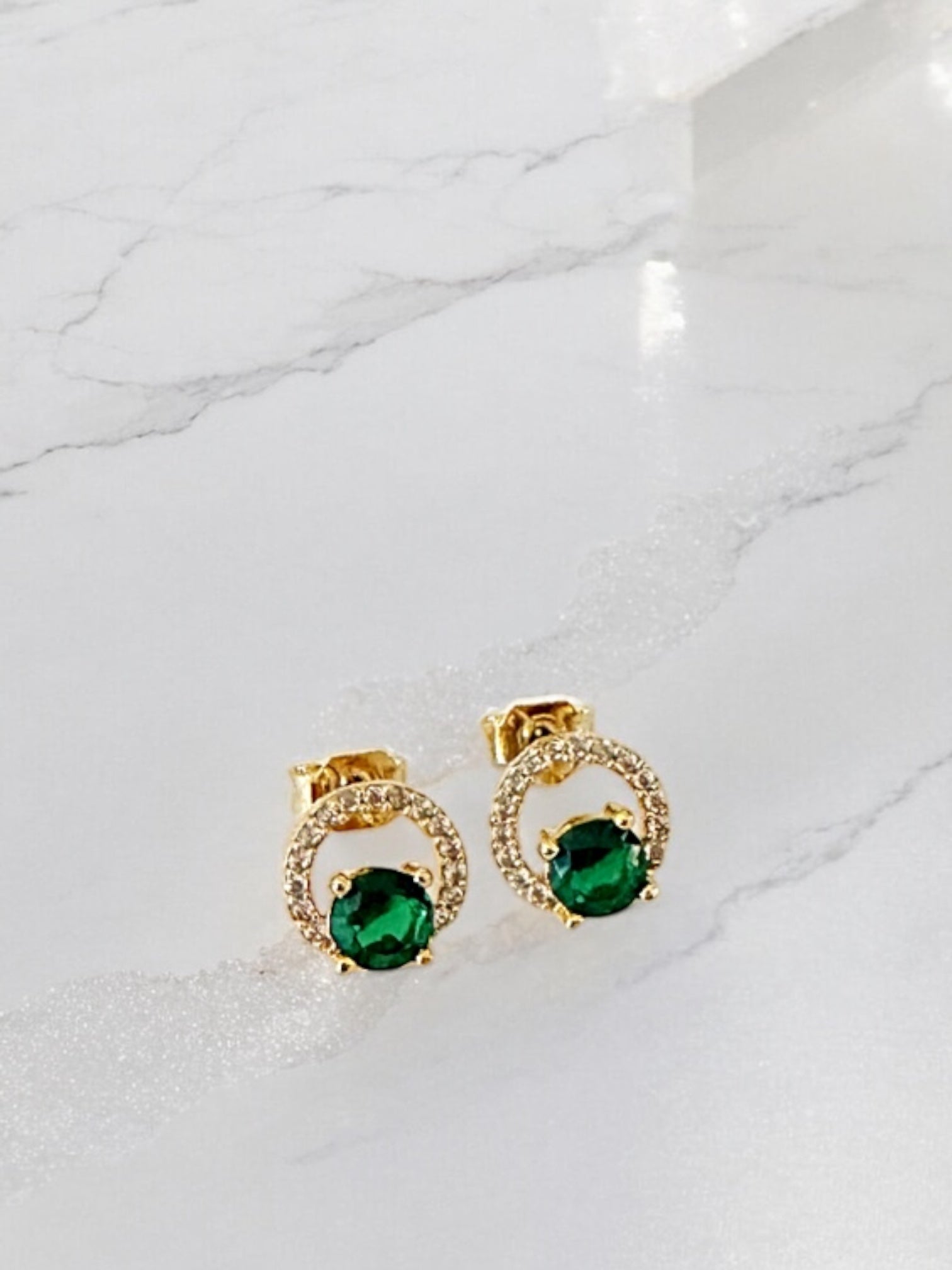 Yadira crystal earring