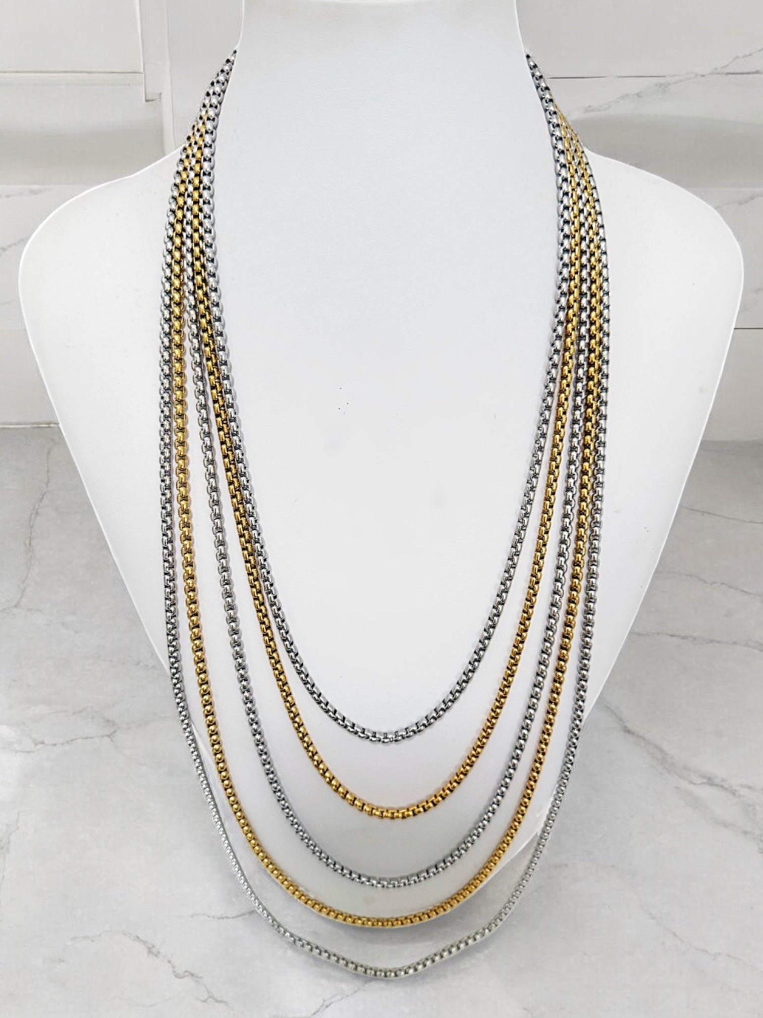 Liza 2 tones long layers necklace
