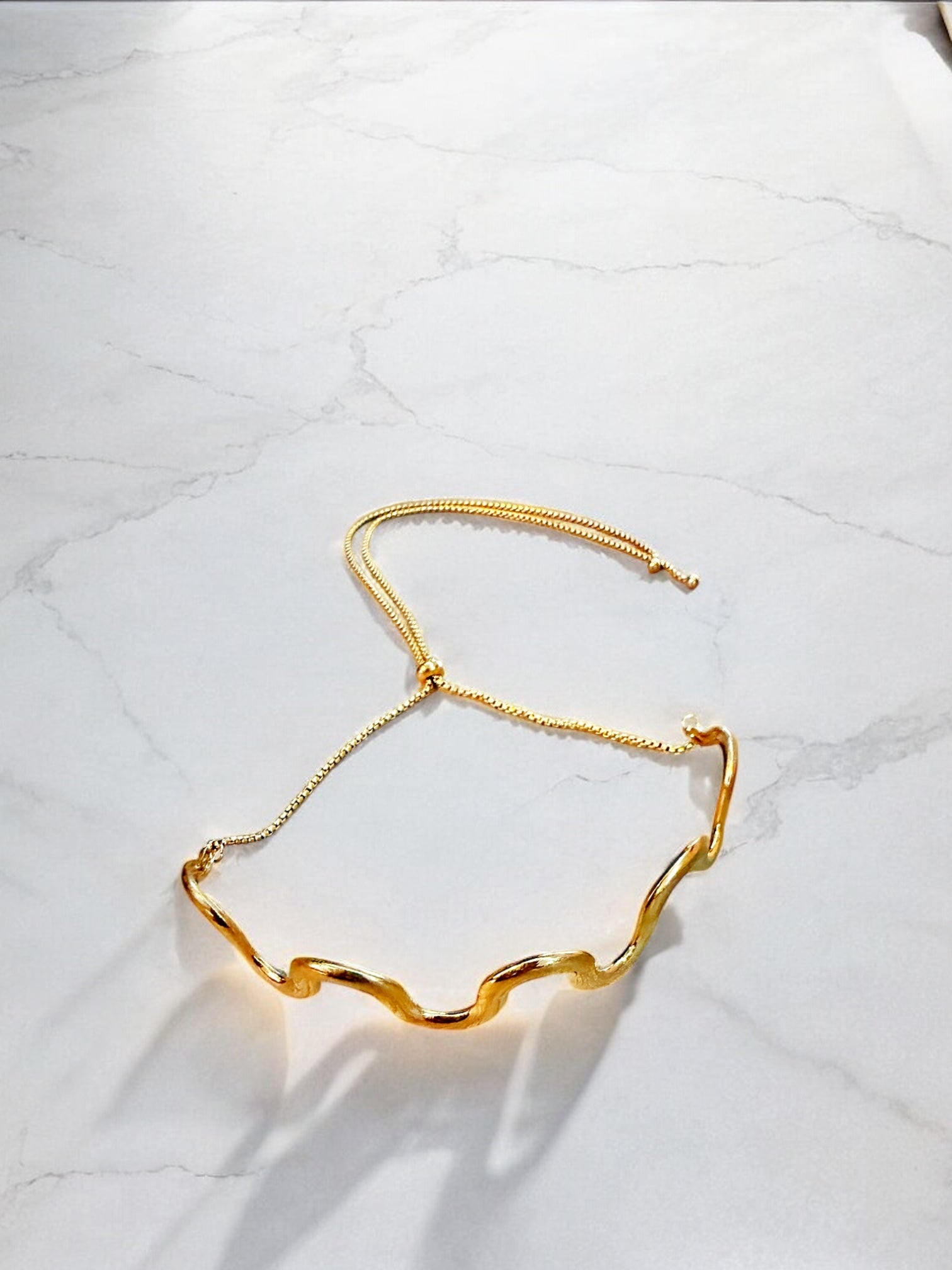 Vani adjustable choker