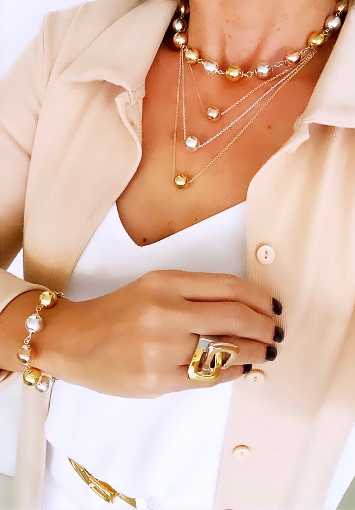 Bella three tones layers chain