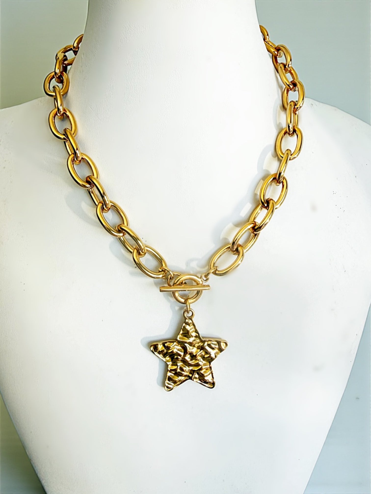 Estela chain necklace