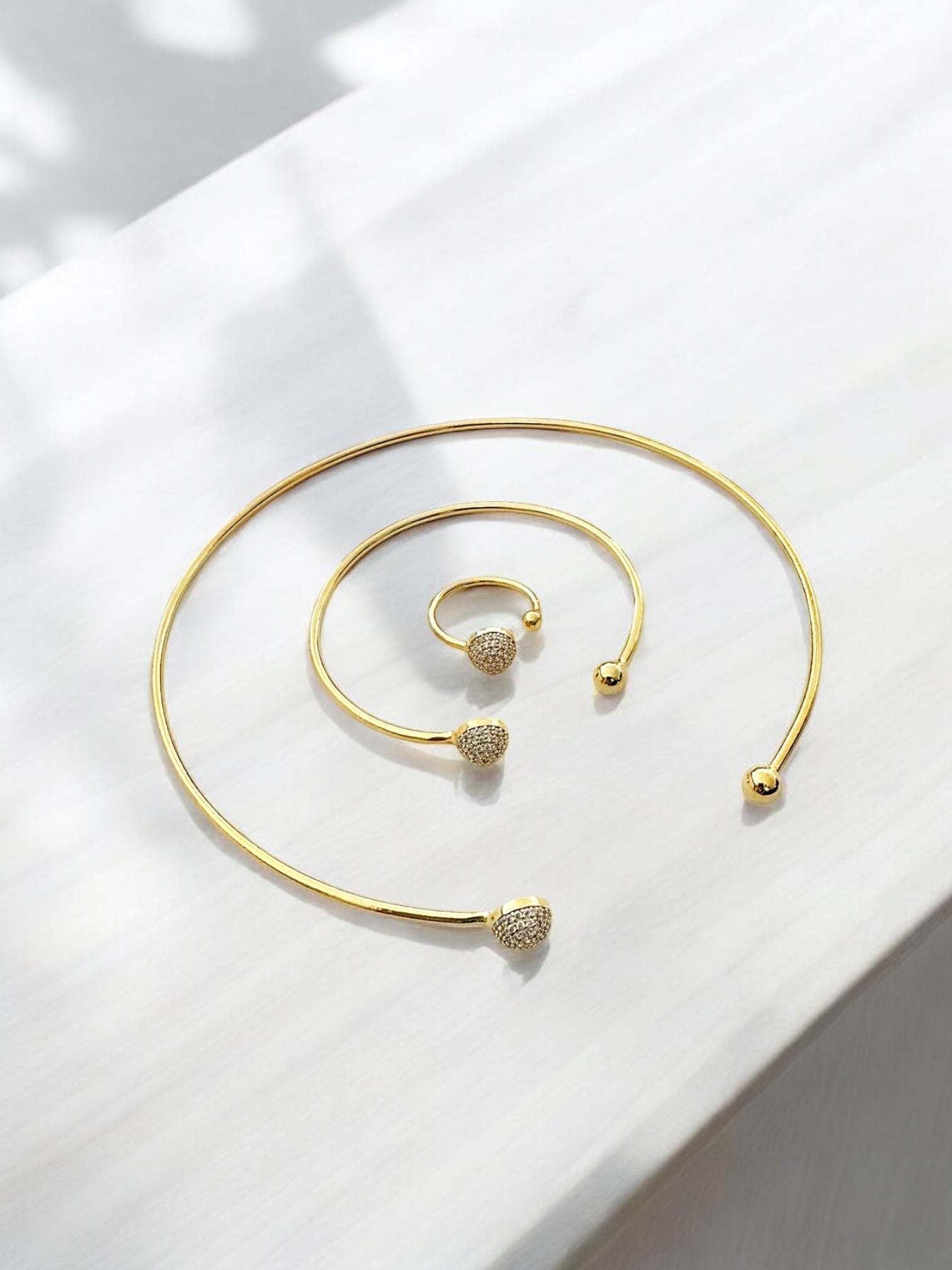 Fara choker necklace