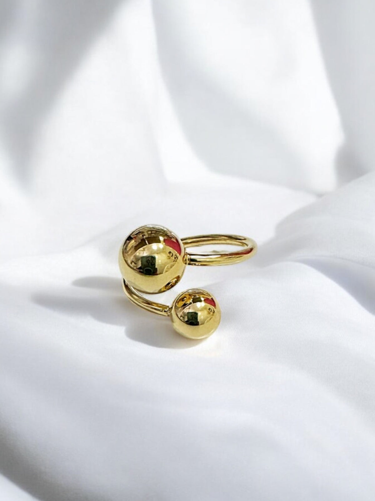 Point Ring Ball point ring