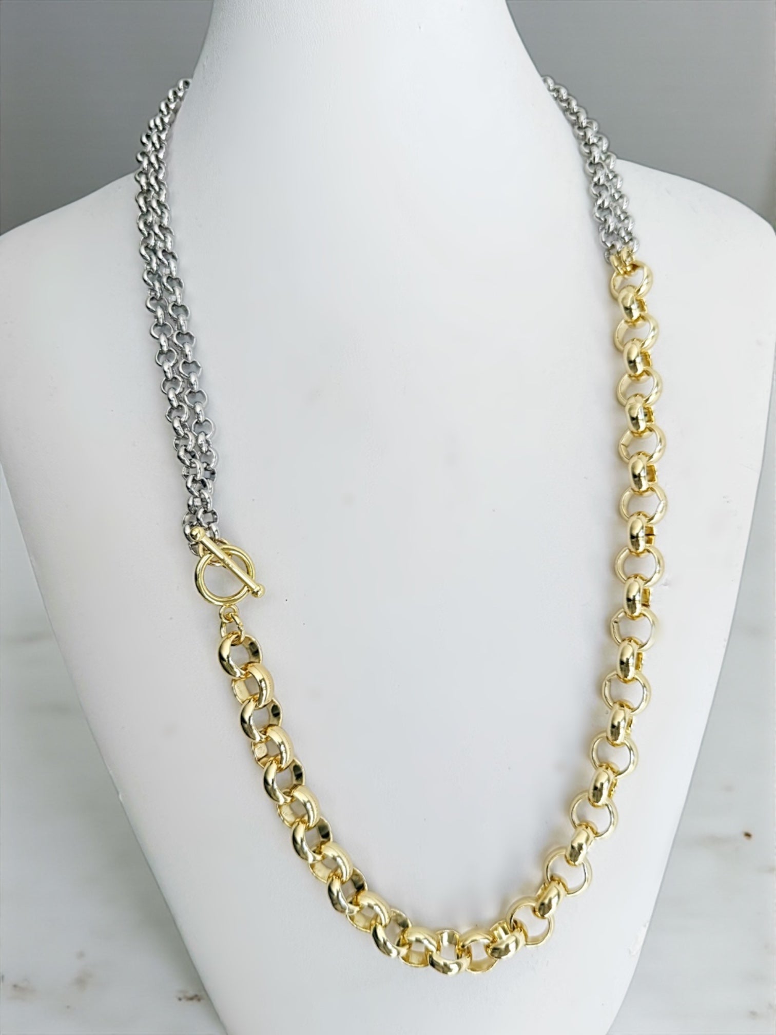 Marilú two tones necklace