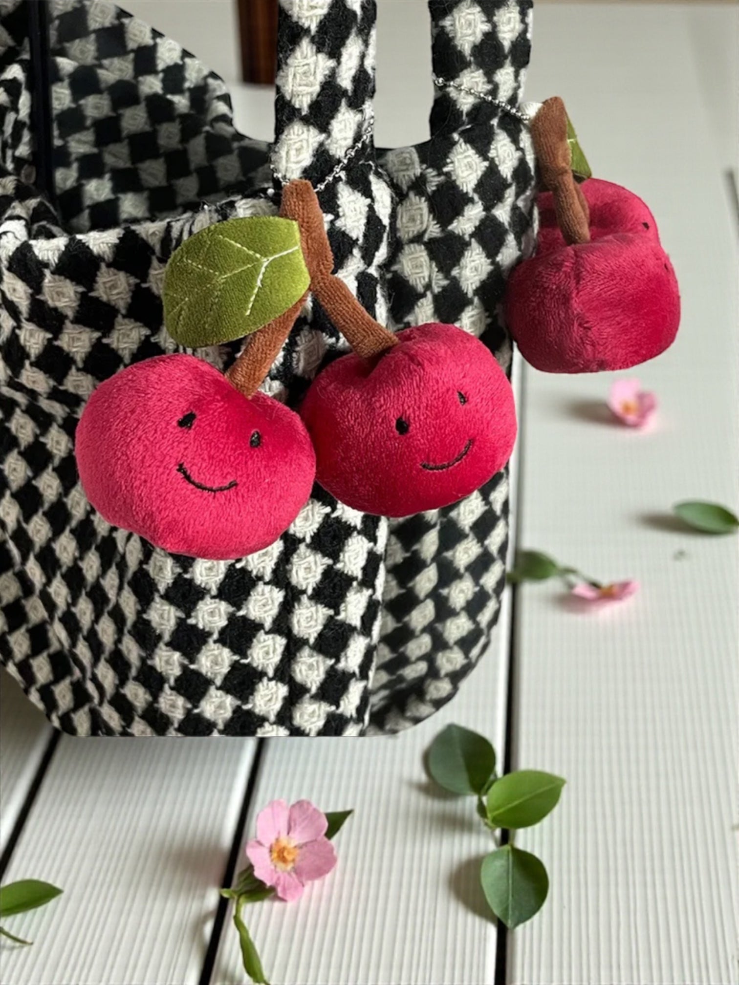 Eye hair cherries charm handbag