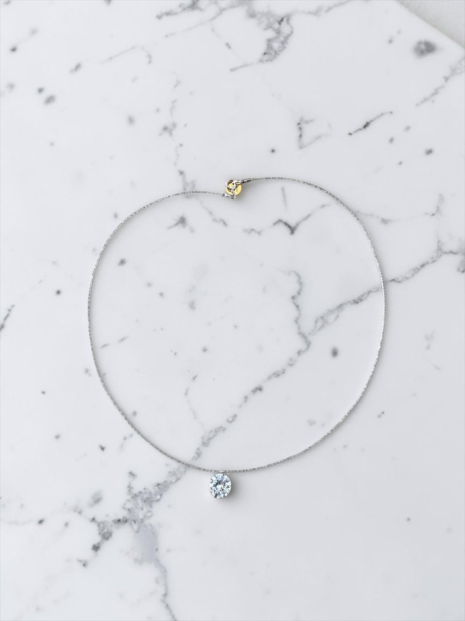 Zircoin plastic necklace