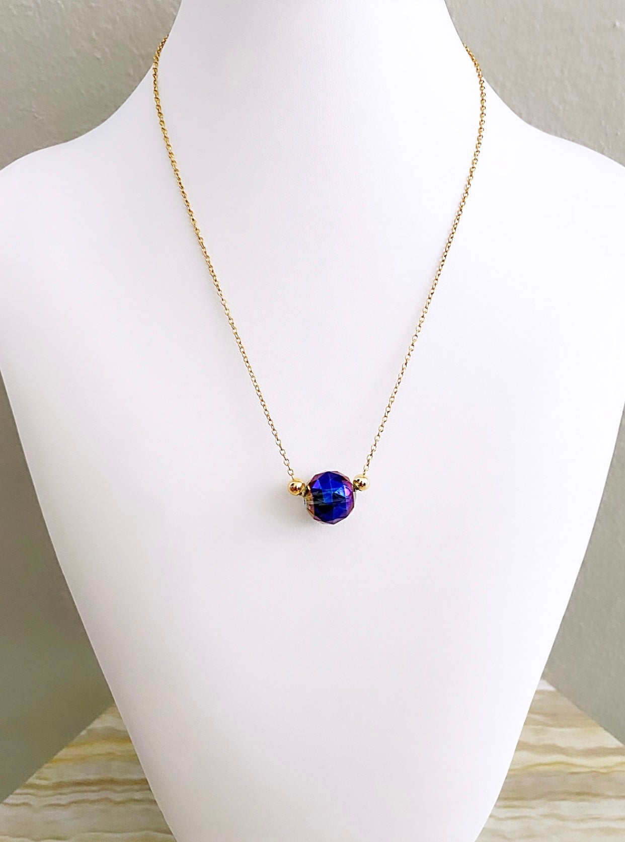 Marcella single chain necklace