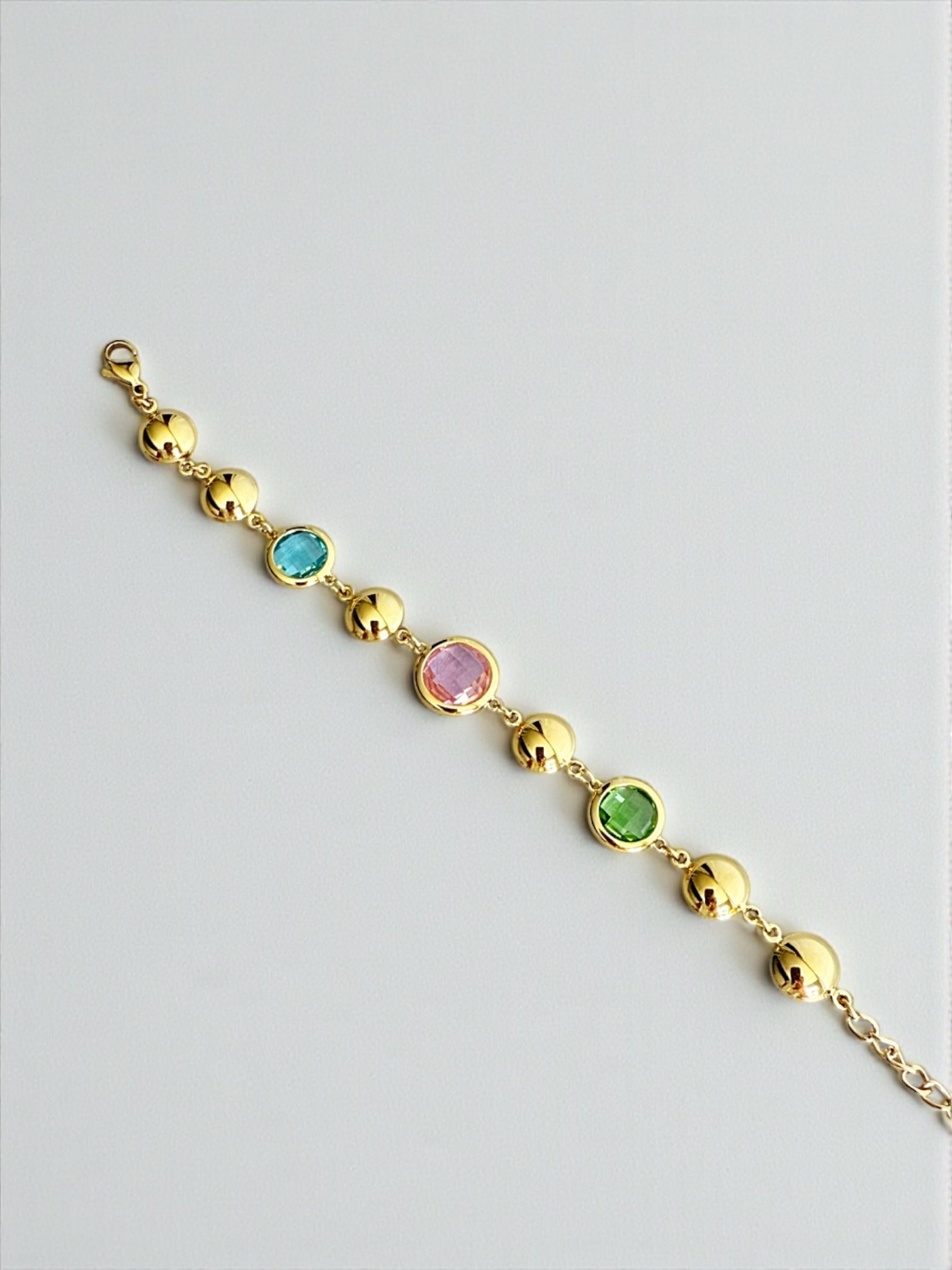 Glimmer puff bracelet