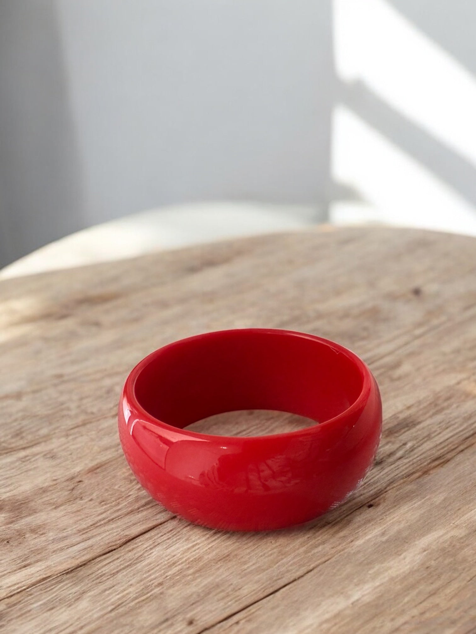 Chic acrylic bangles