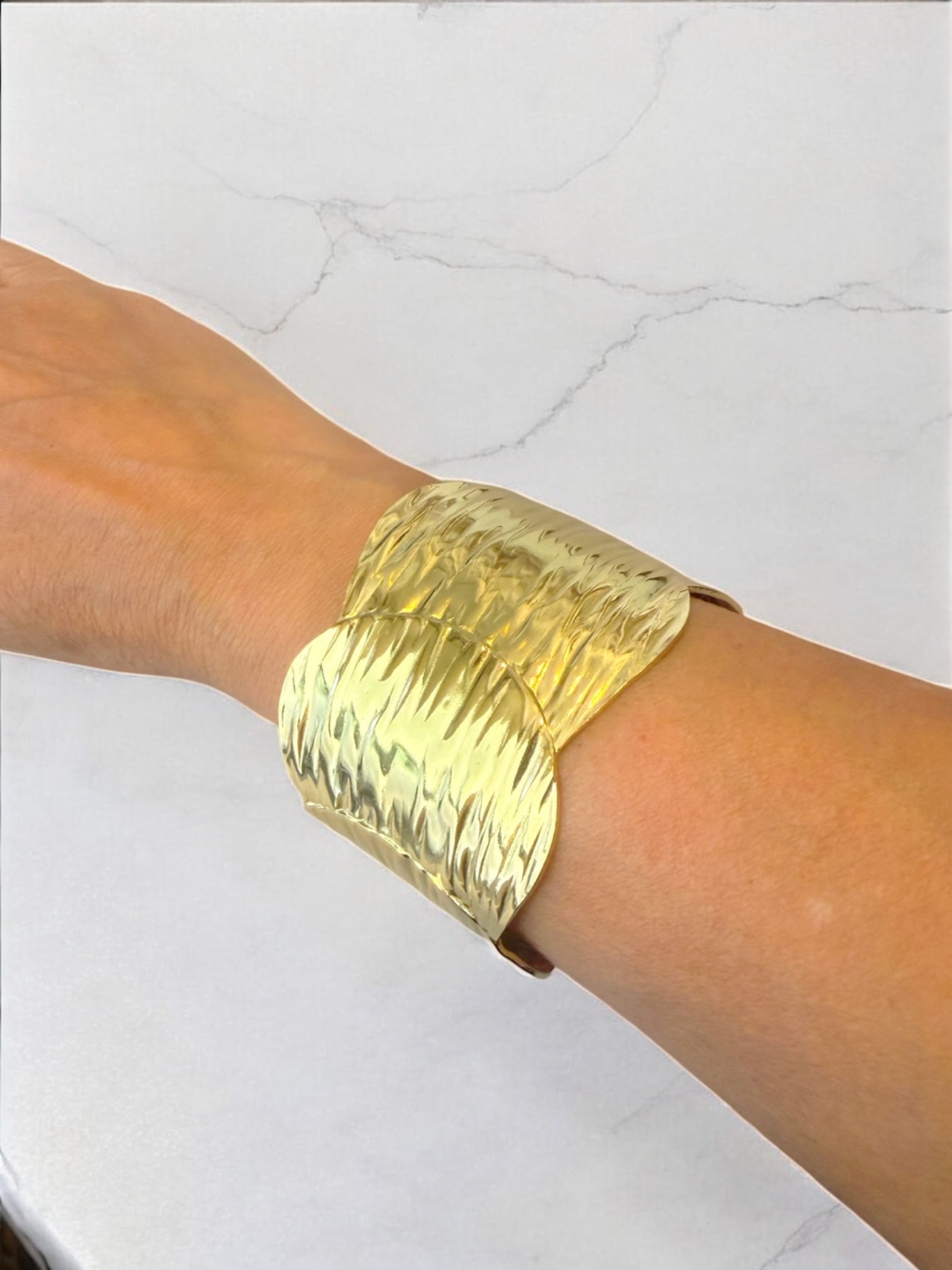 Adriana cuff