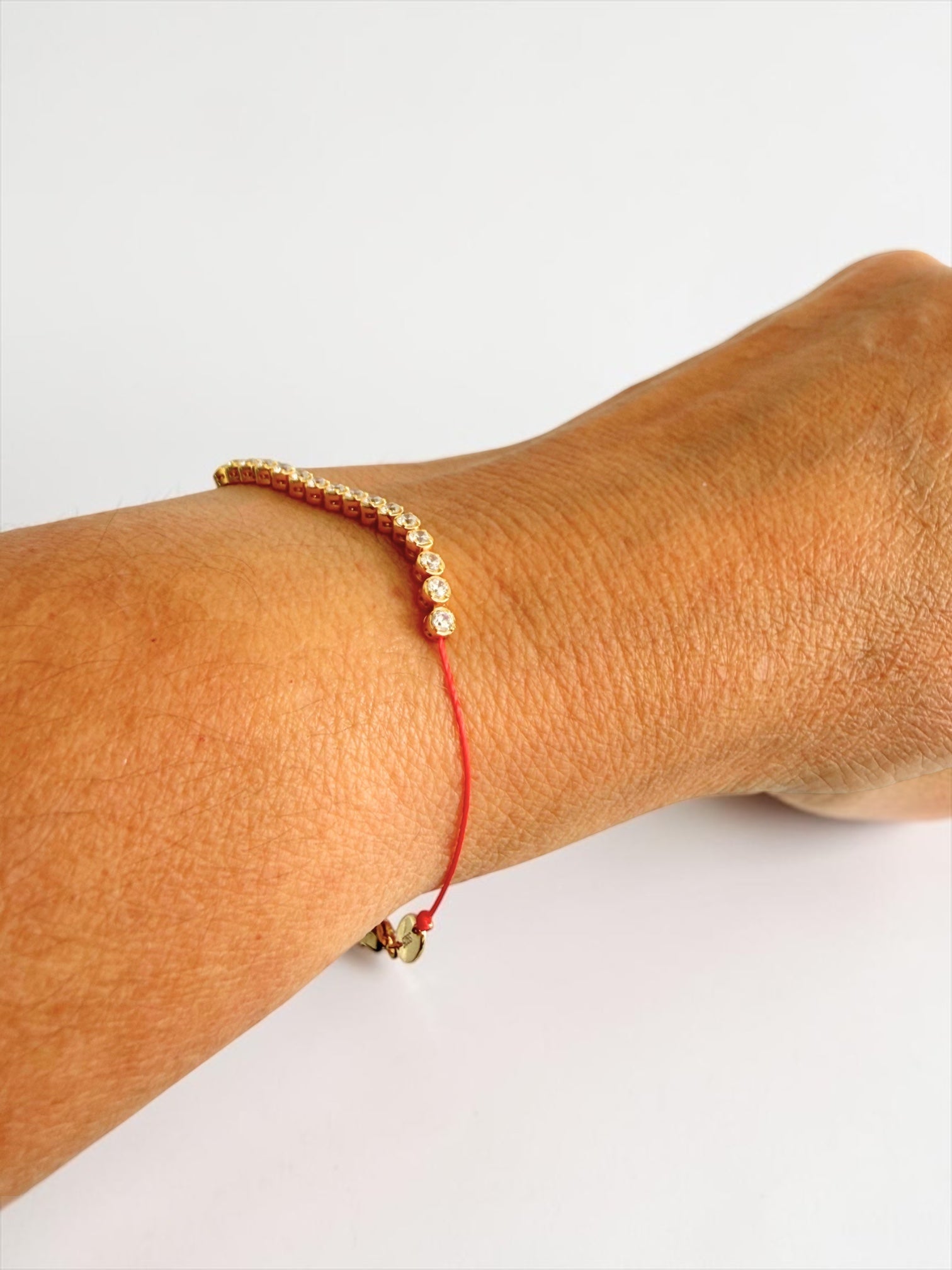 Minimal multi crystals bracelet