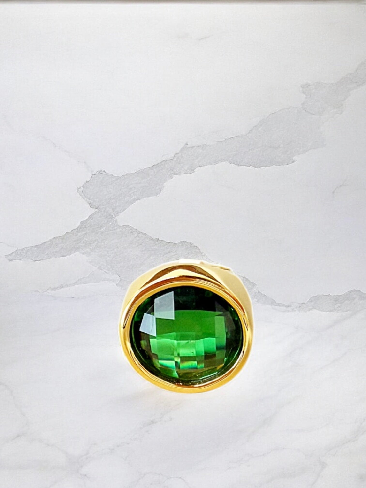 Celeste round ring