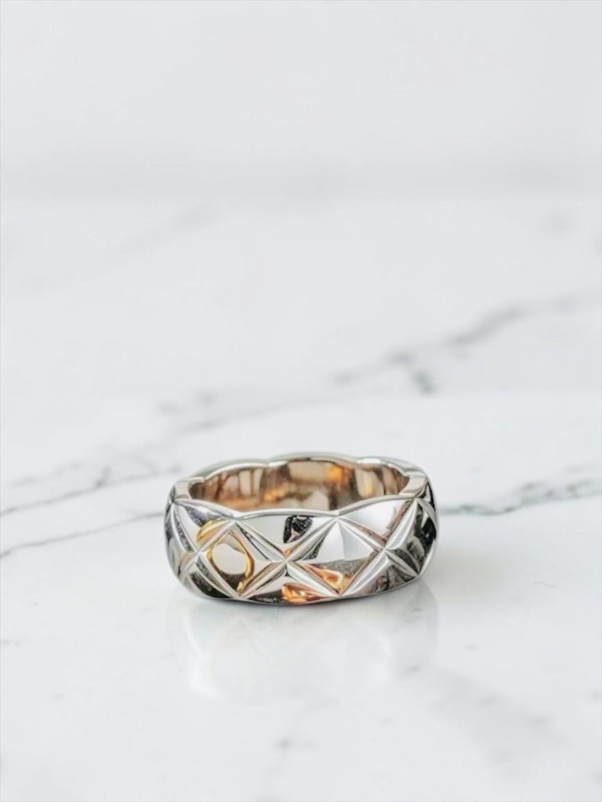 Finger ring