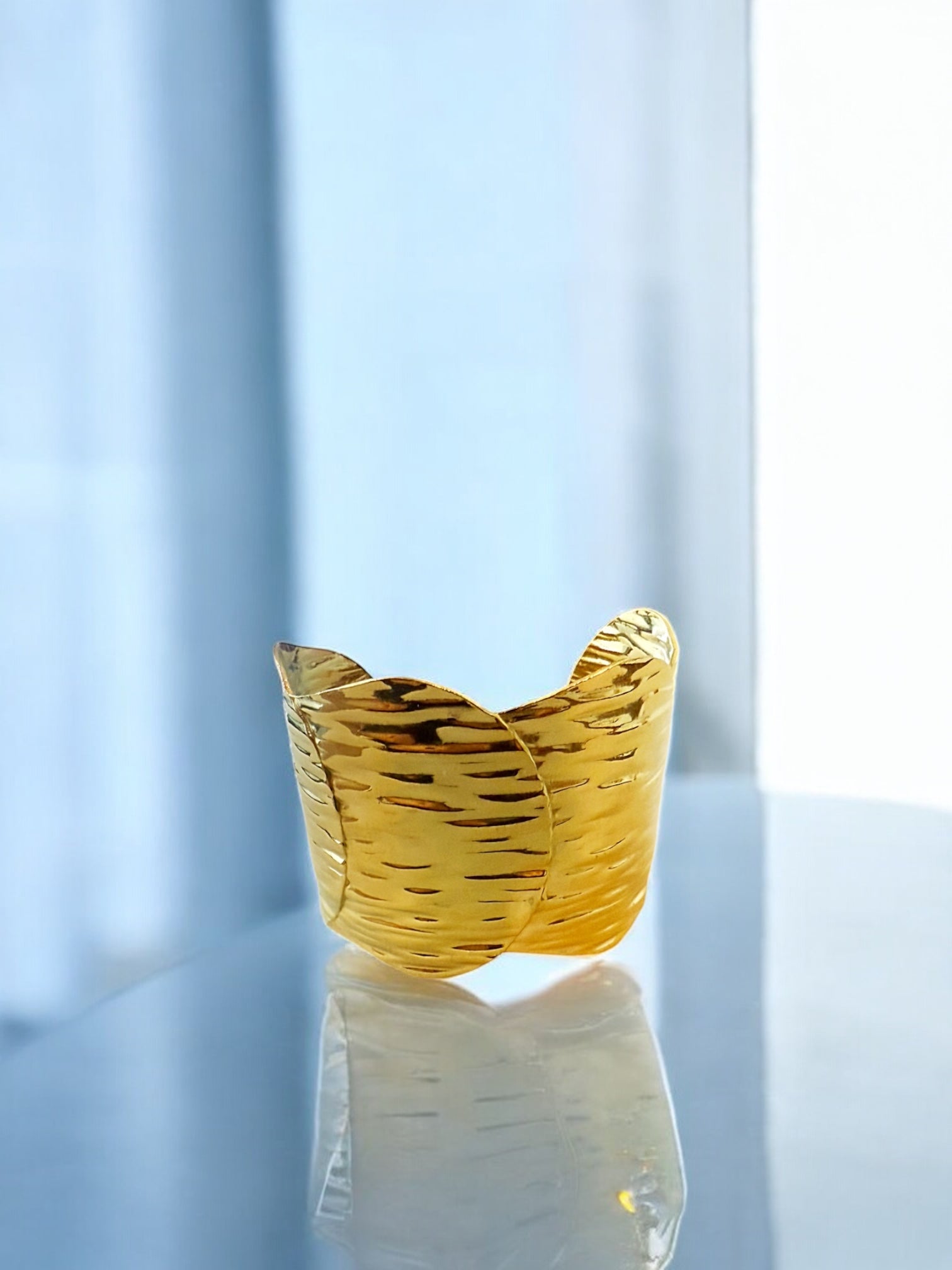 Adriana cuff