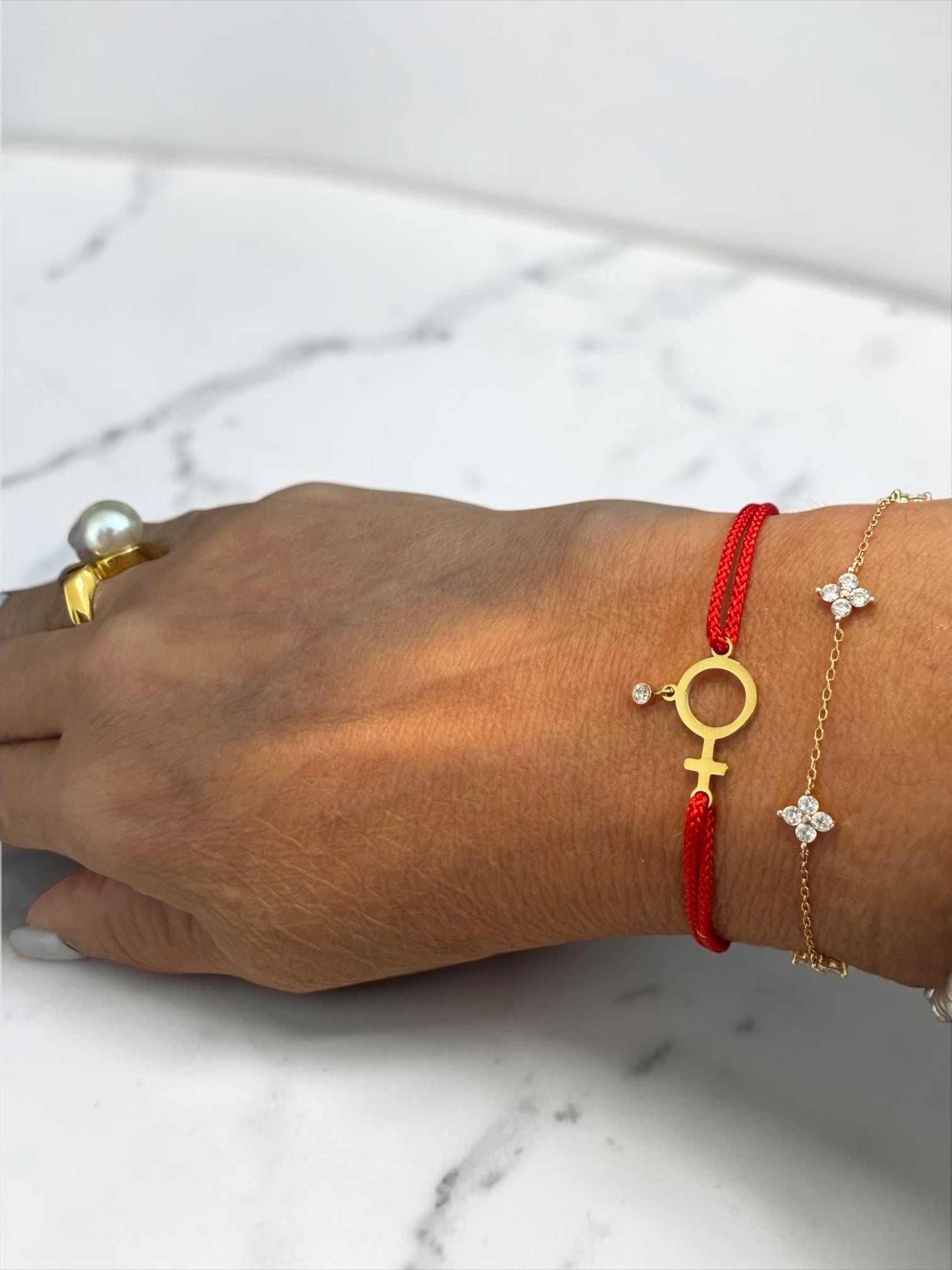 Venus red bracelet