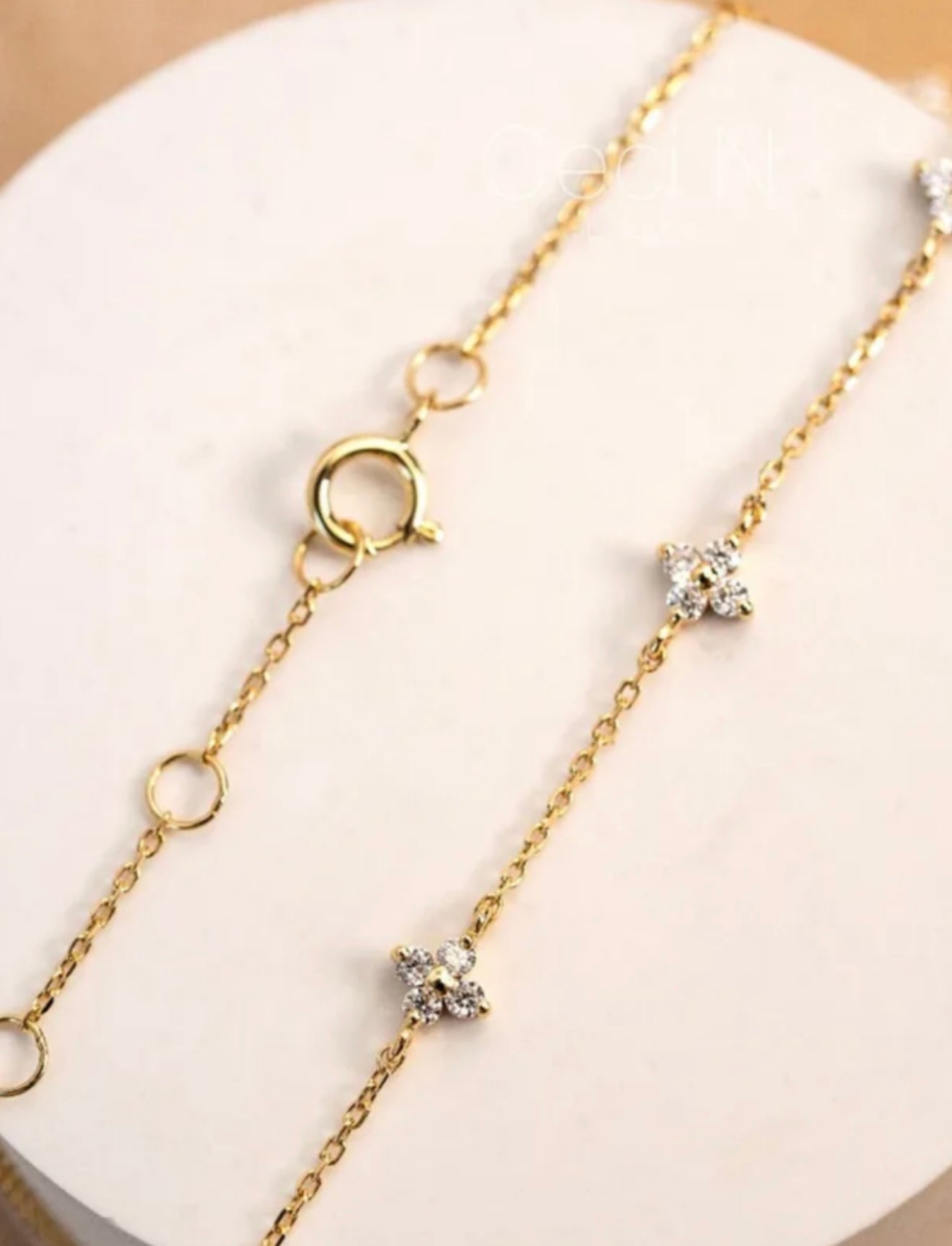 Star minimal bracelet