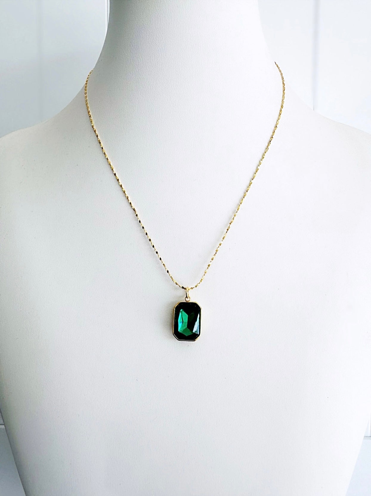 Celeste chain necklace ea