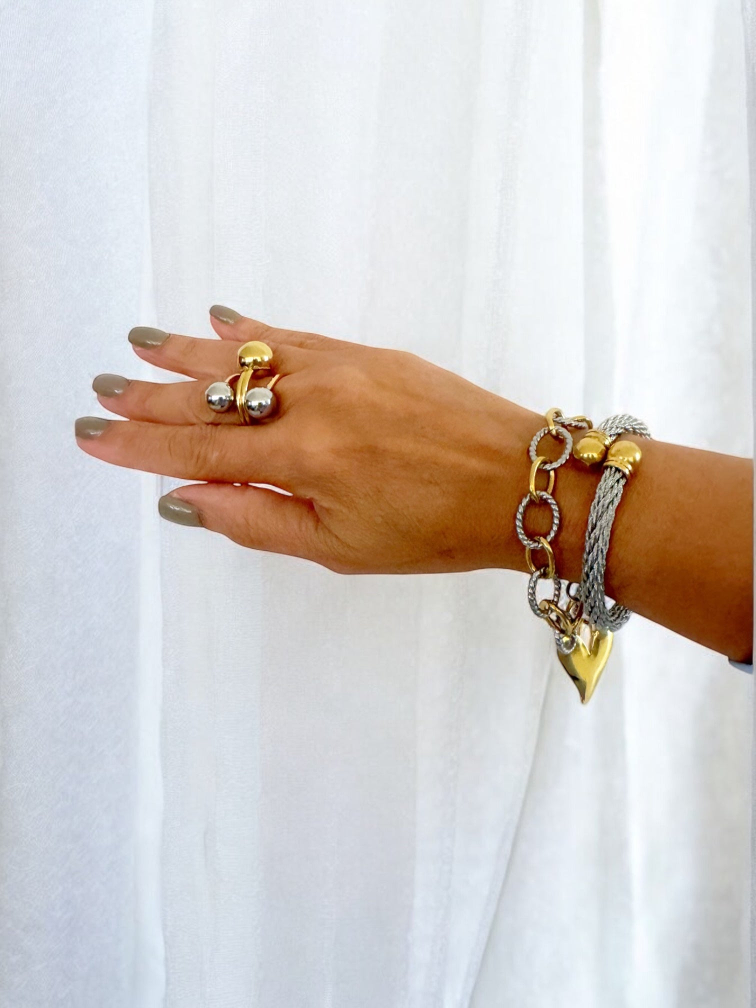 Two tones bangle