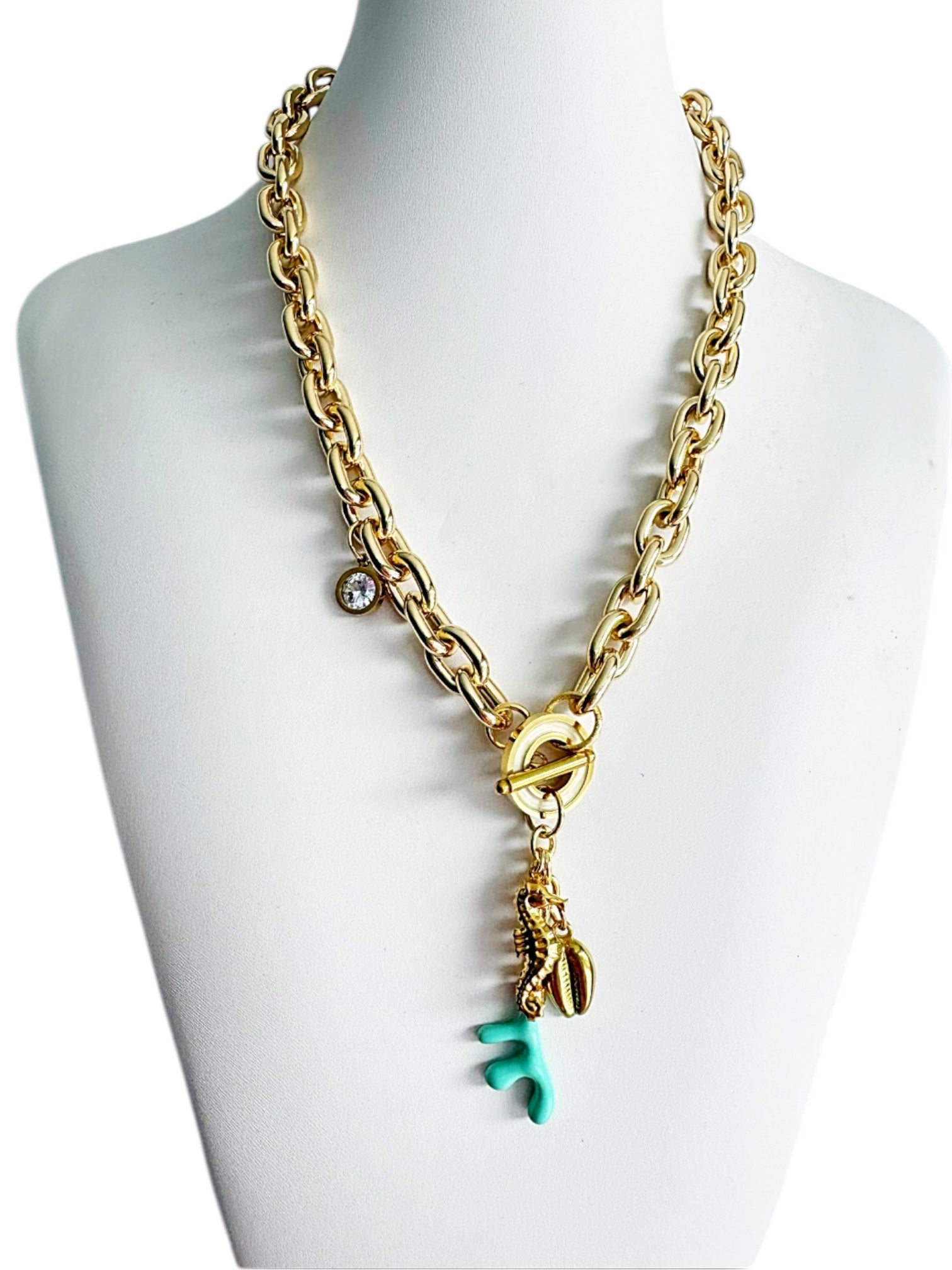 Coraline necklace