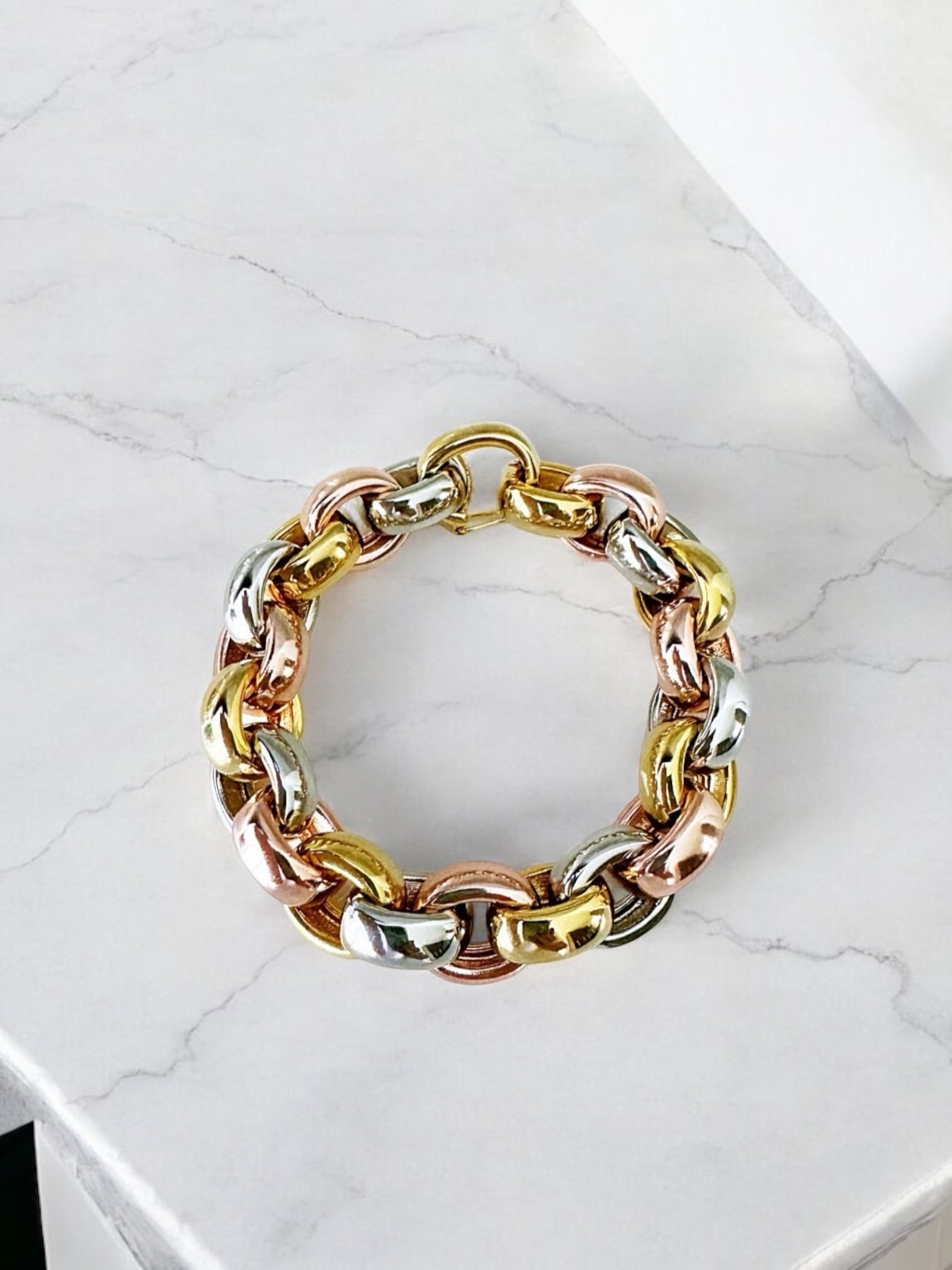 Agade bold three tones bracelet