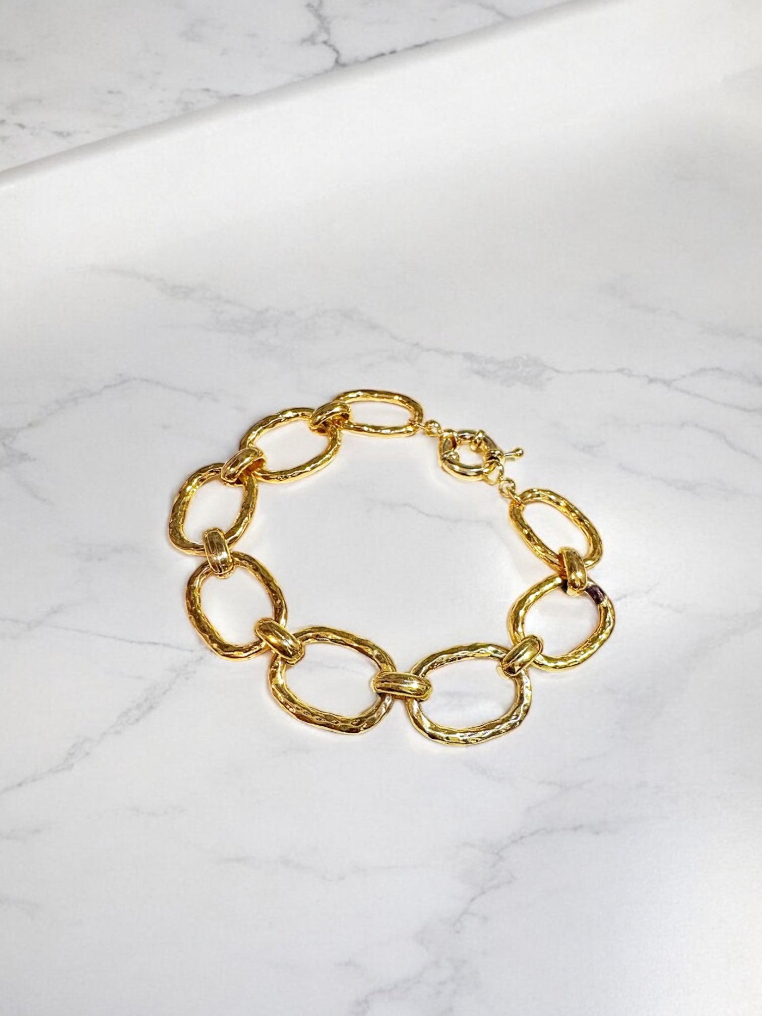 Eneida oval link bracelet