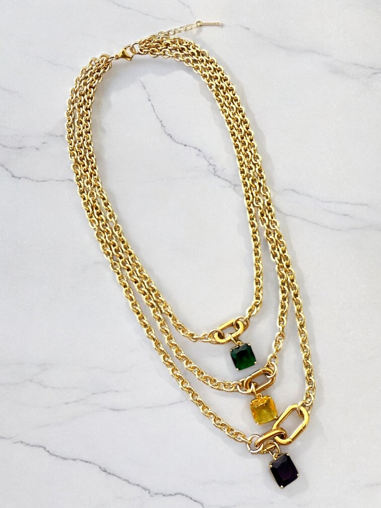 Cristali layer chain necklace