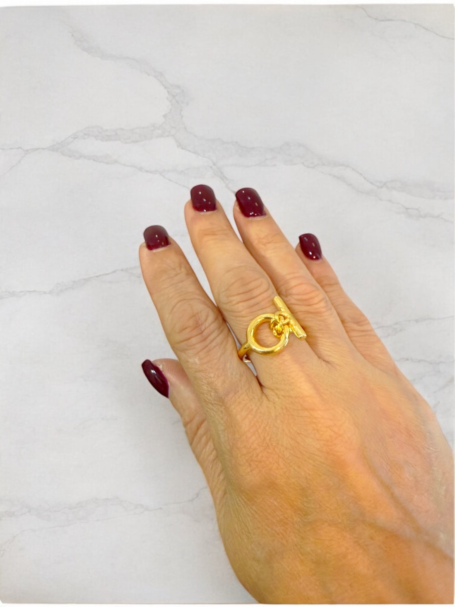 Toggle ring