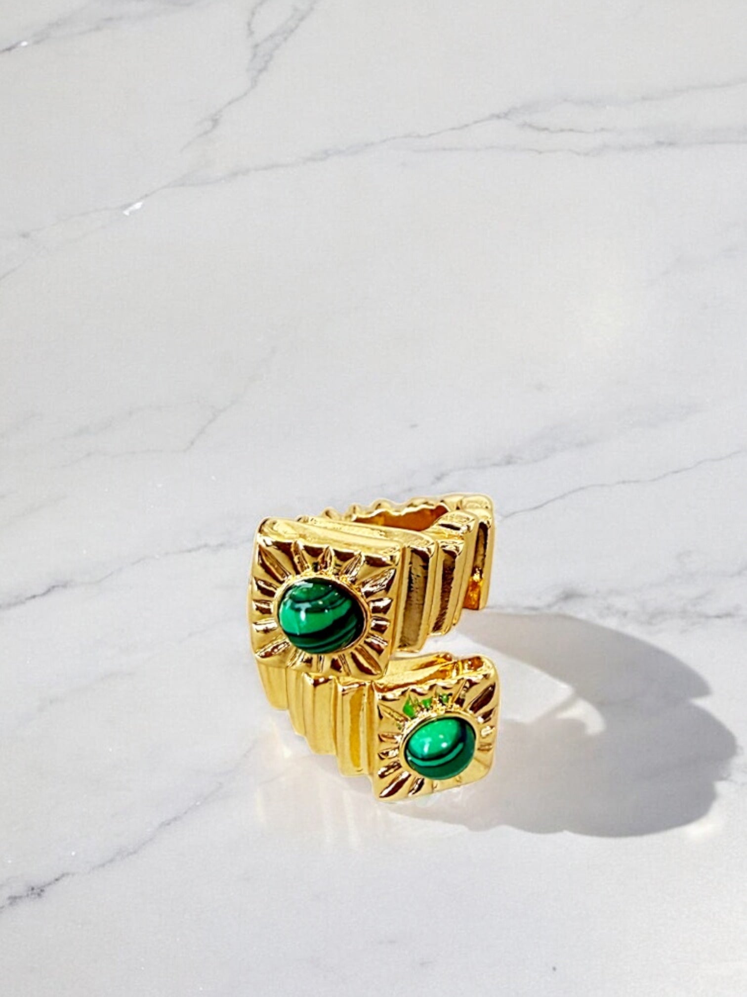Valeria ring