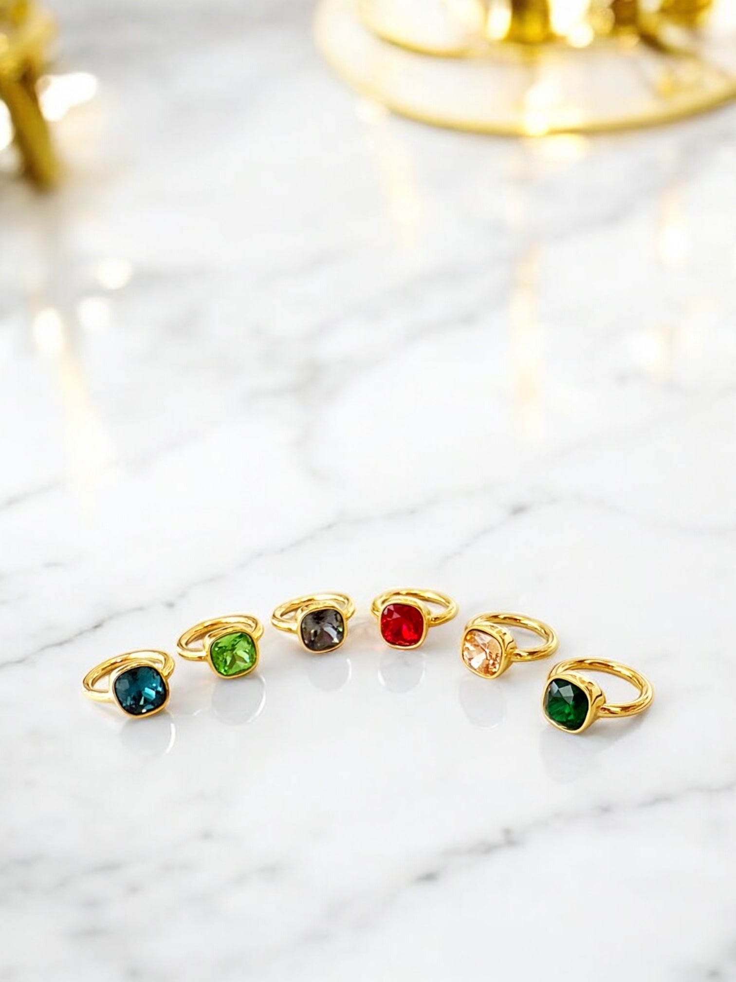 Reina crystal ring ea